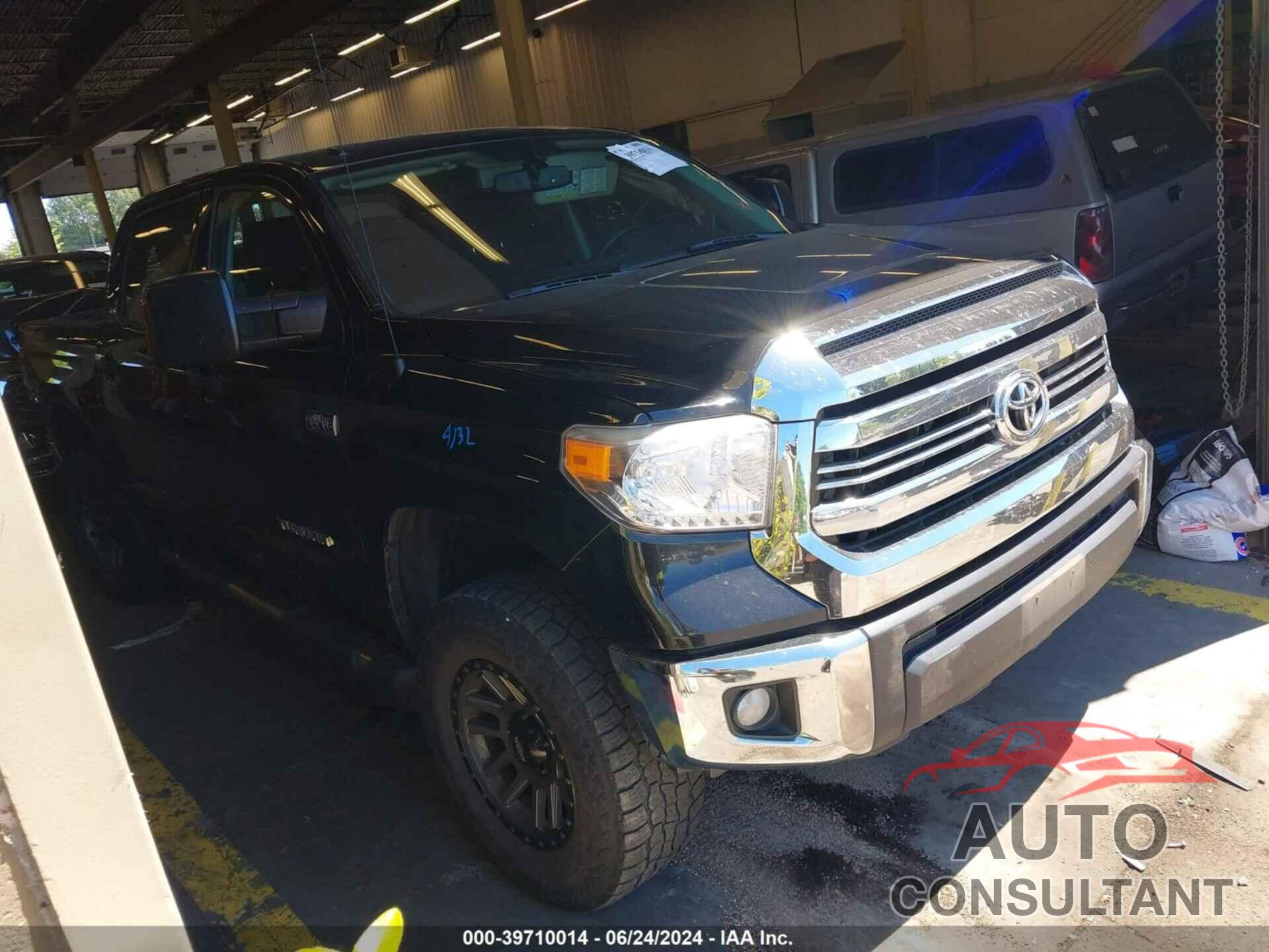 TOYOTA TUNDRA 2017 - 5TFDY5F17HX616790