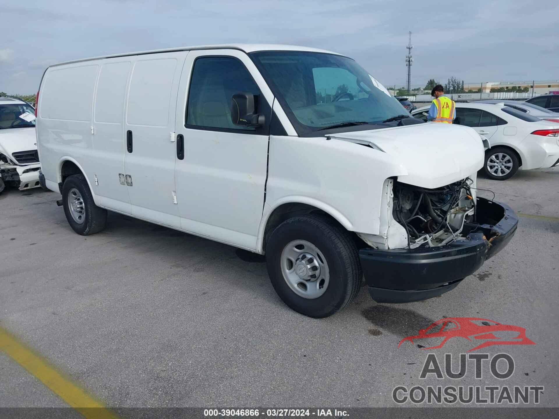 CHEVROLET EXPRESS 2500 2017 - 1GCWGAFF5H1116128