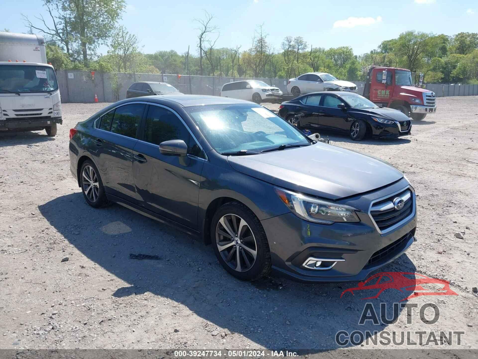 SUBARU LEGACY 2018 - 4S3BNAN65J3004512