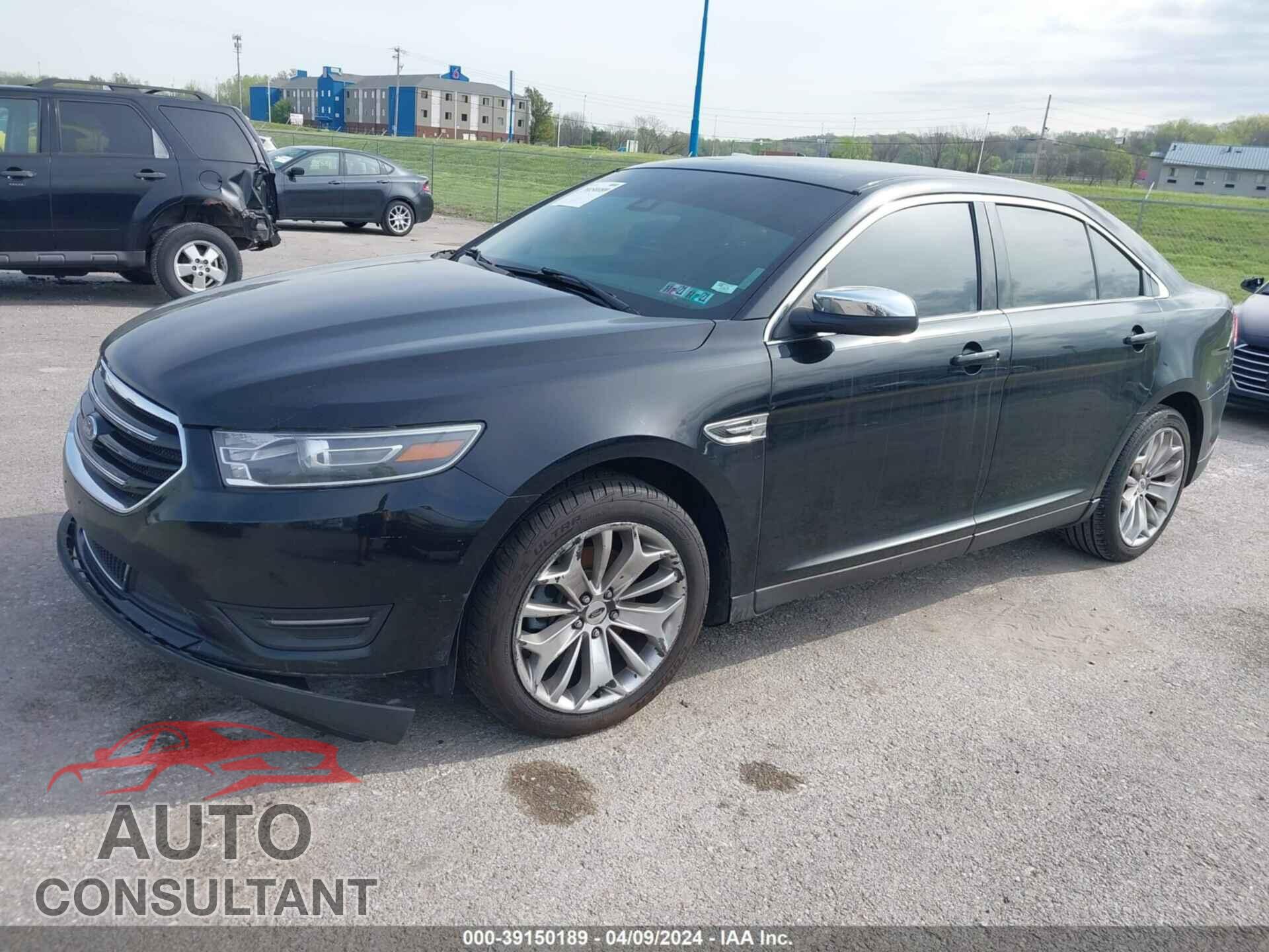 FORD TAURUS 2018 - 1FAHP2F85JG101265