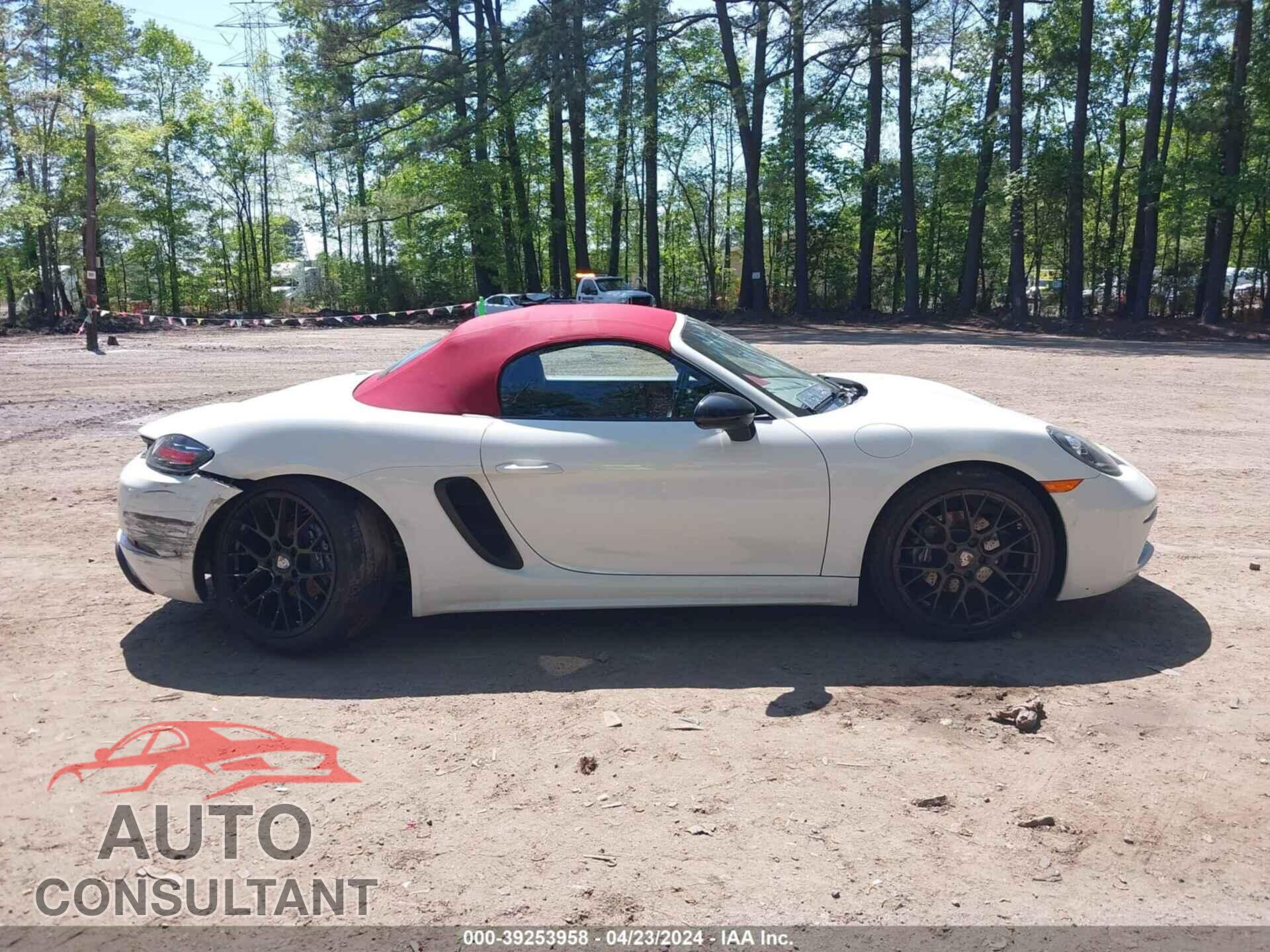 PORSCHE 718 BOXSTER 2017 - WP0CA2A8XHS221440