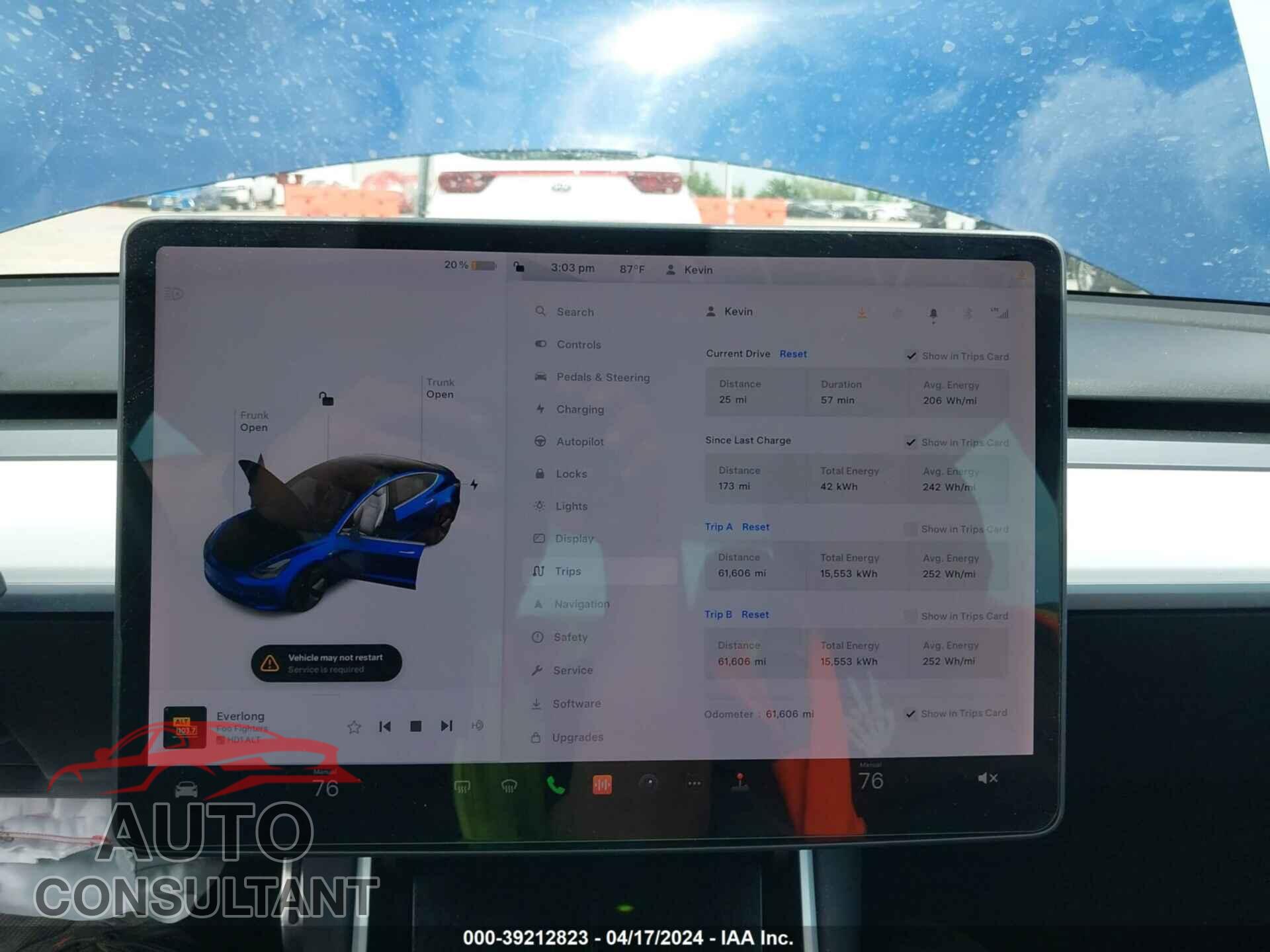 TESLA MODEL 3 2019 - 5YJ3E1EB3KF194946