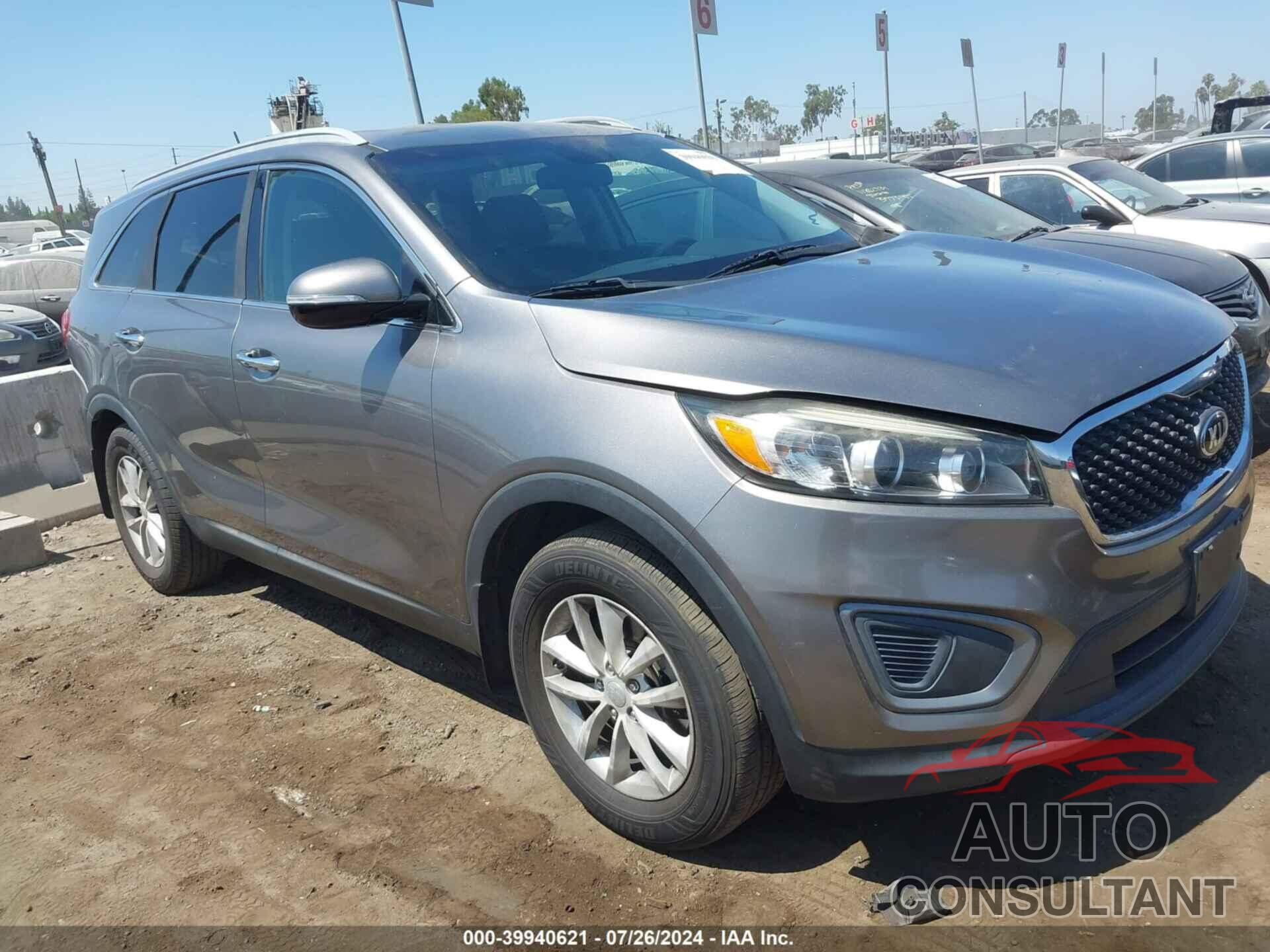 KIA SORENTO 2016 - 5XYPG4A30GG120217