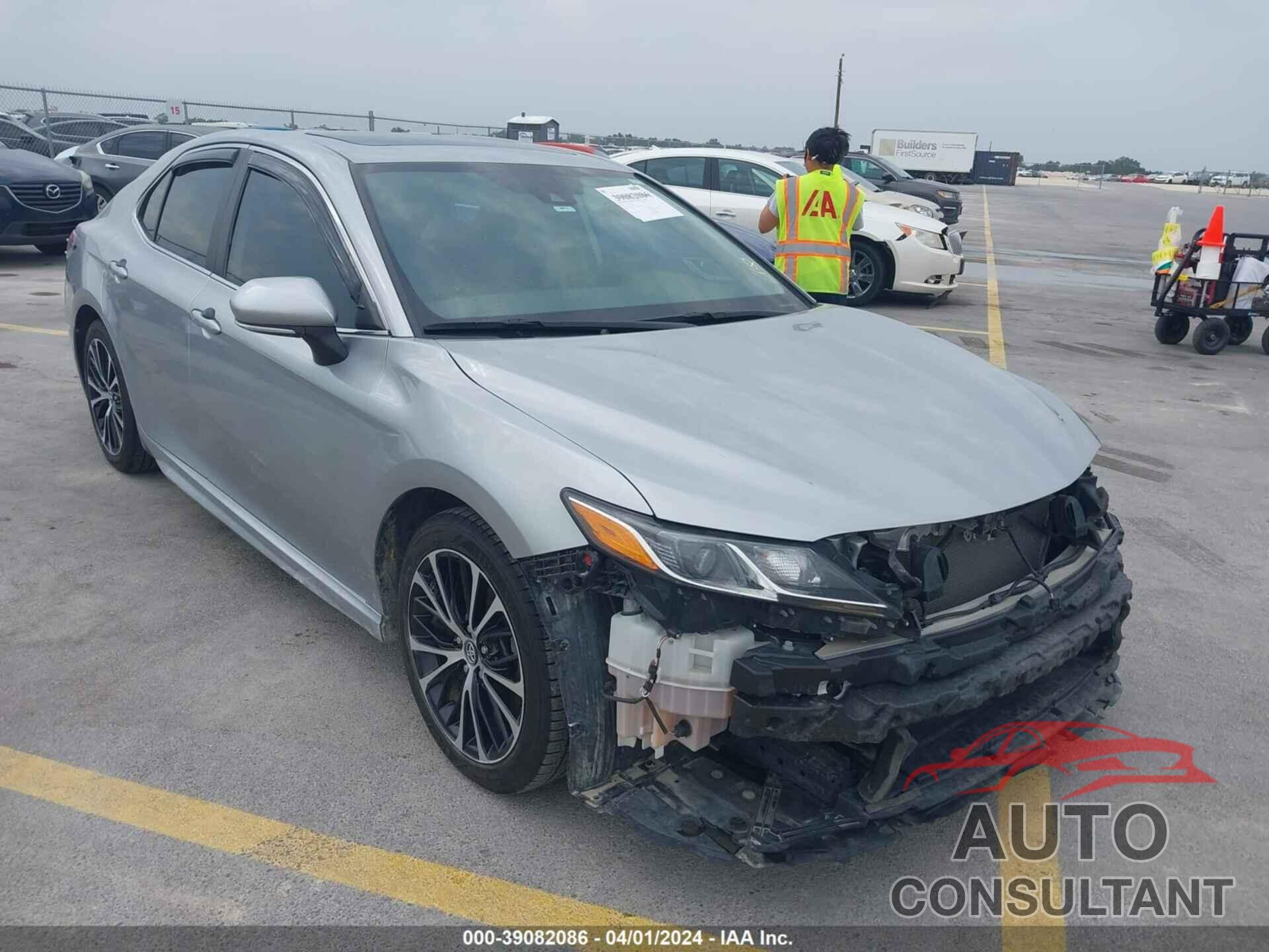 TOYOTA CAMRY 2019 - 4T1B11HK7KU804871