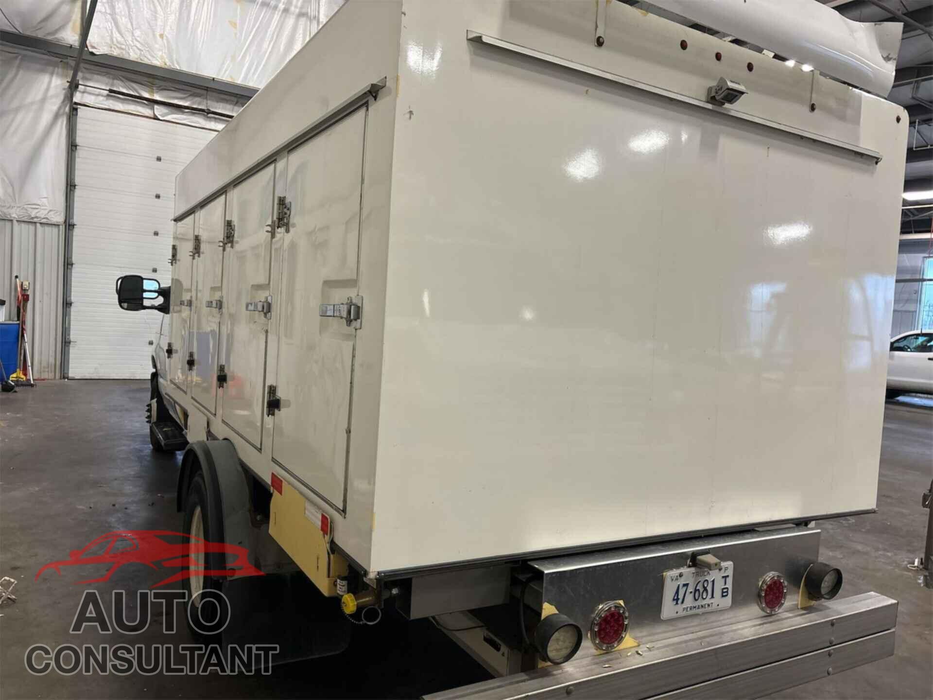 FORD E-450 CUTAWAY 2017 - 1FDXE4FS9HDC69064