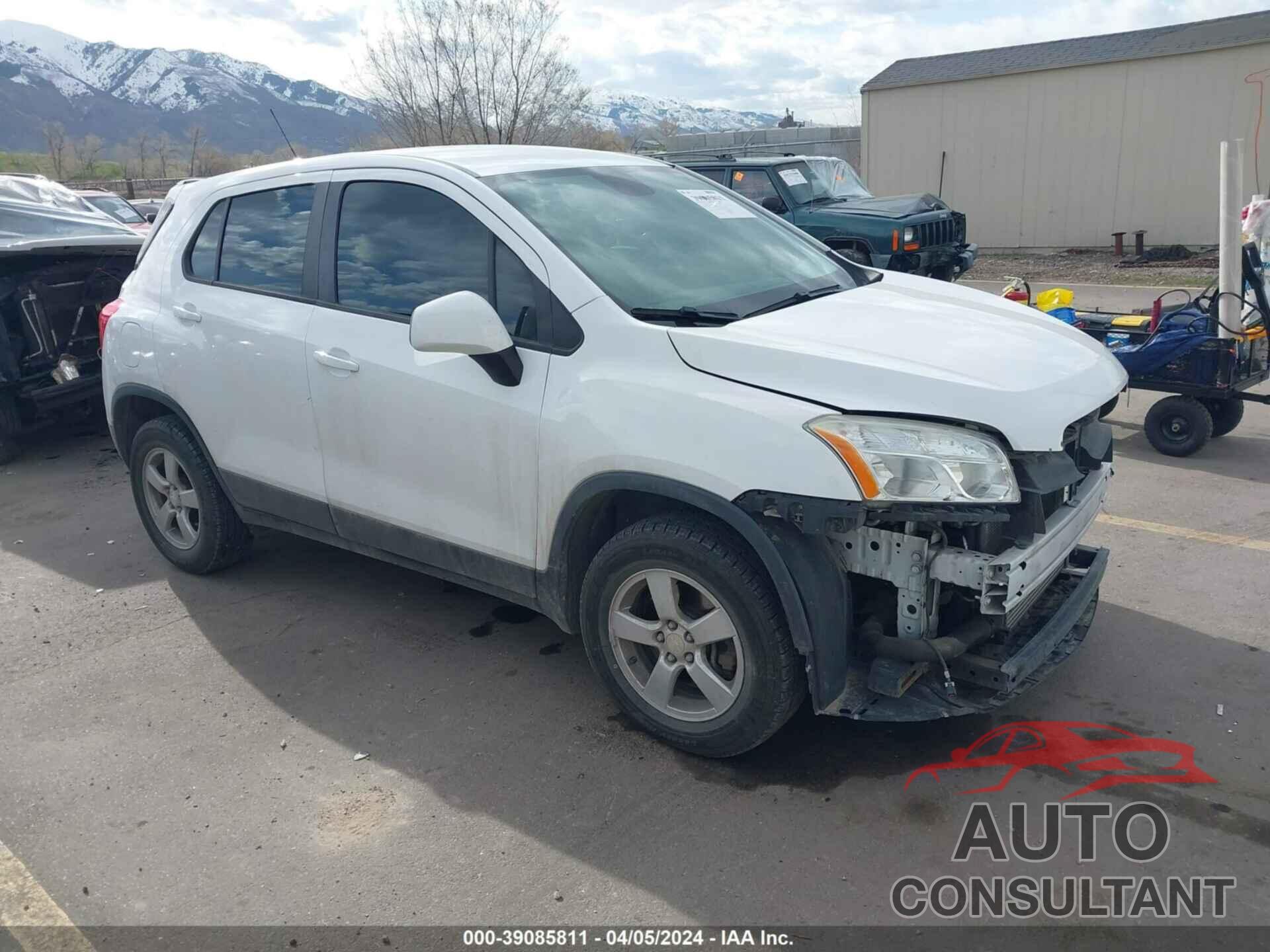 CHEVROLET TRAX 2016 - 3GNCJNSB5GL182904