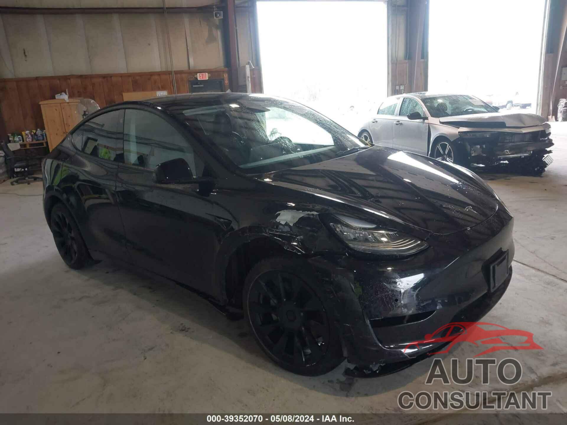 TESLA MODEL Y 2022 - 7SAYGAEE8NF378345