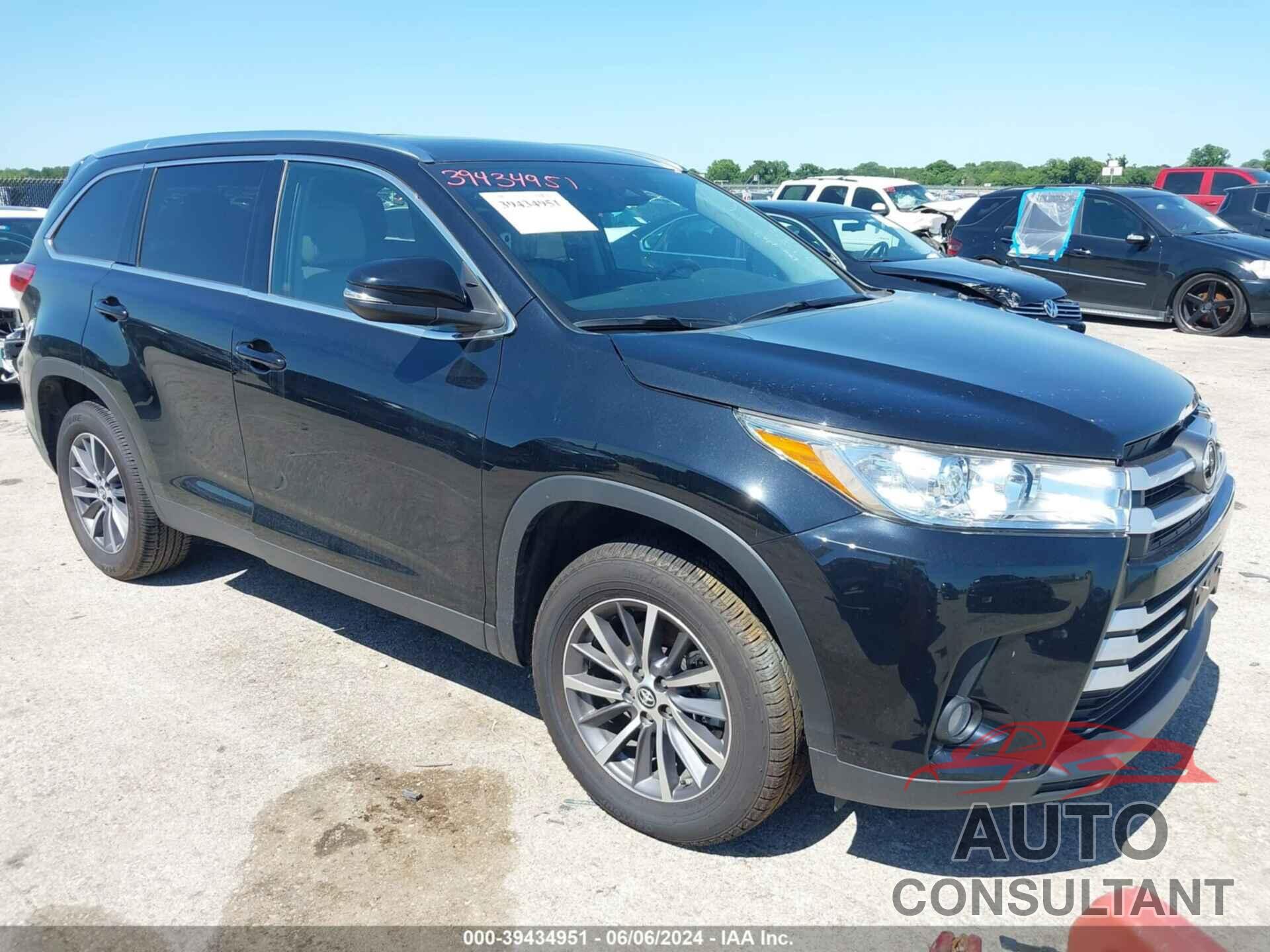 TOYOTA HIGHLANDER 2019 - 5TDKZRFH5KS350112