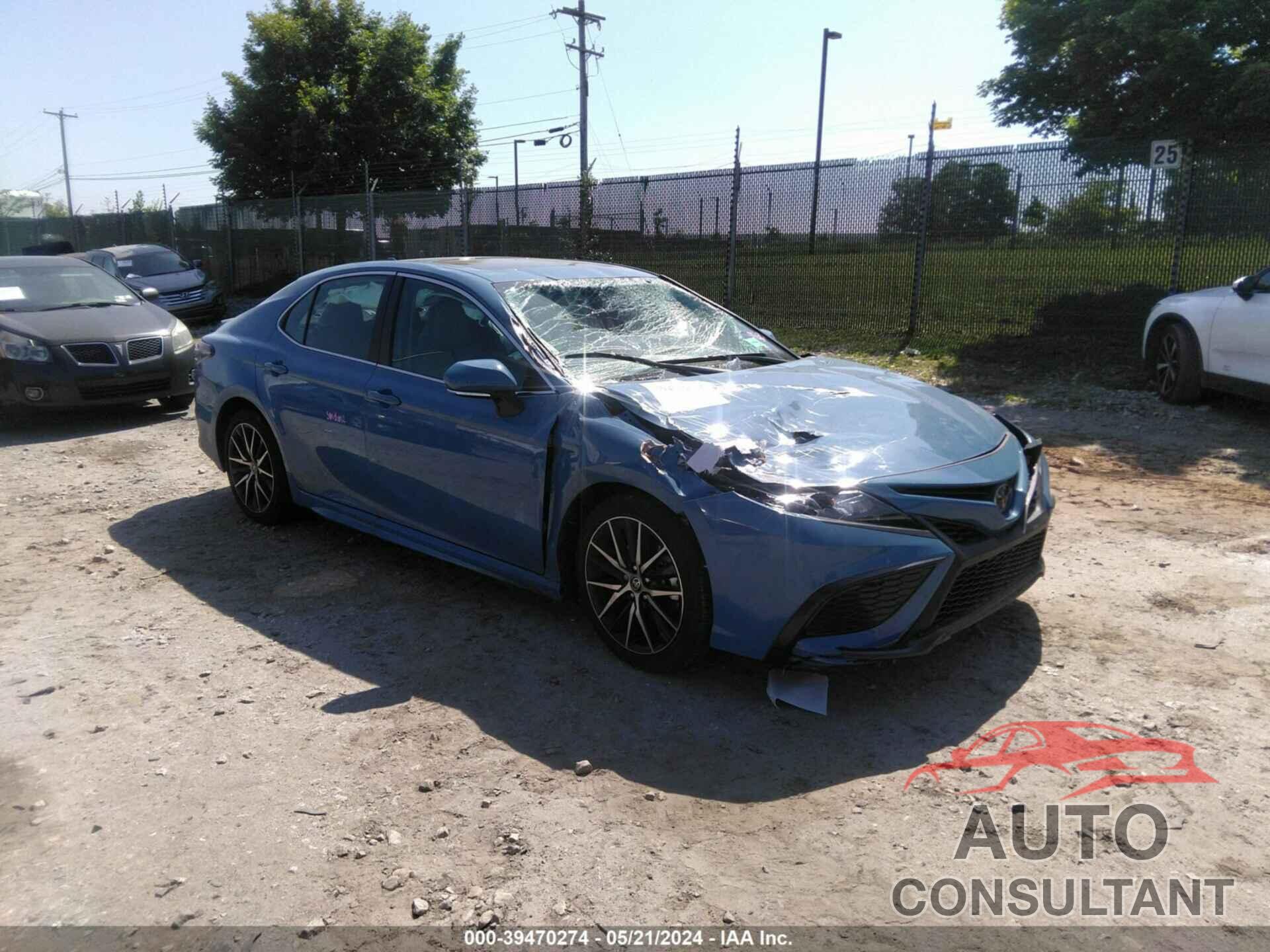 TOYOTA CAMRY 2023 - 4T1T11AK7PU115175