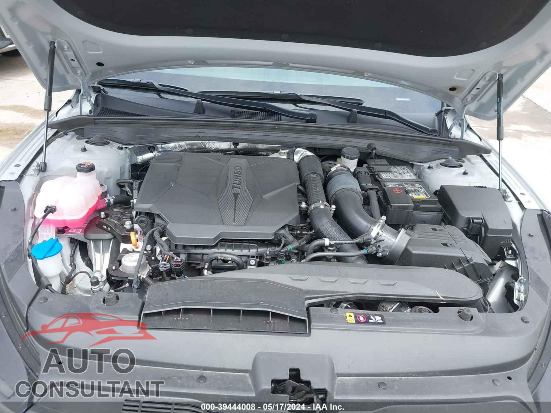 KIA K5 2023 - 5XXG44J85PG220158