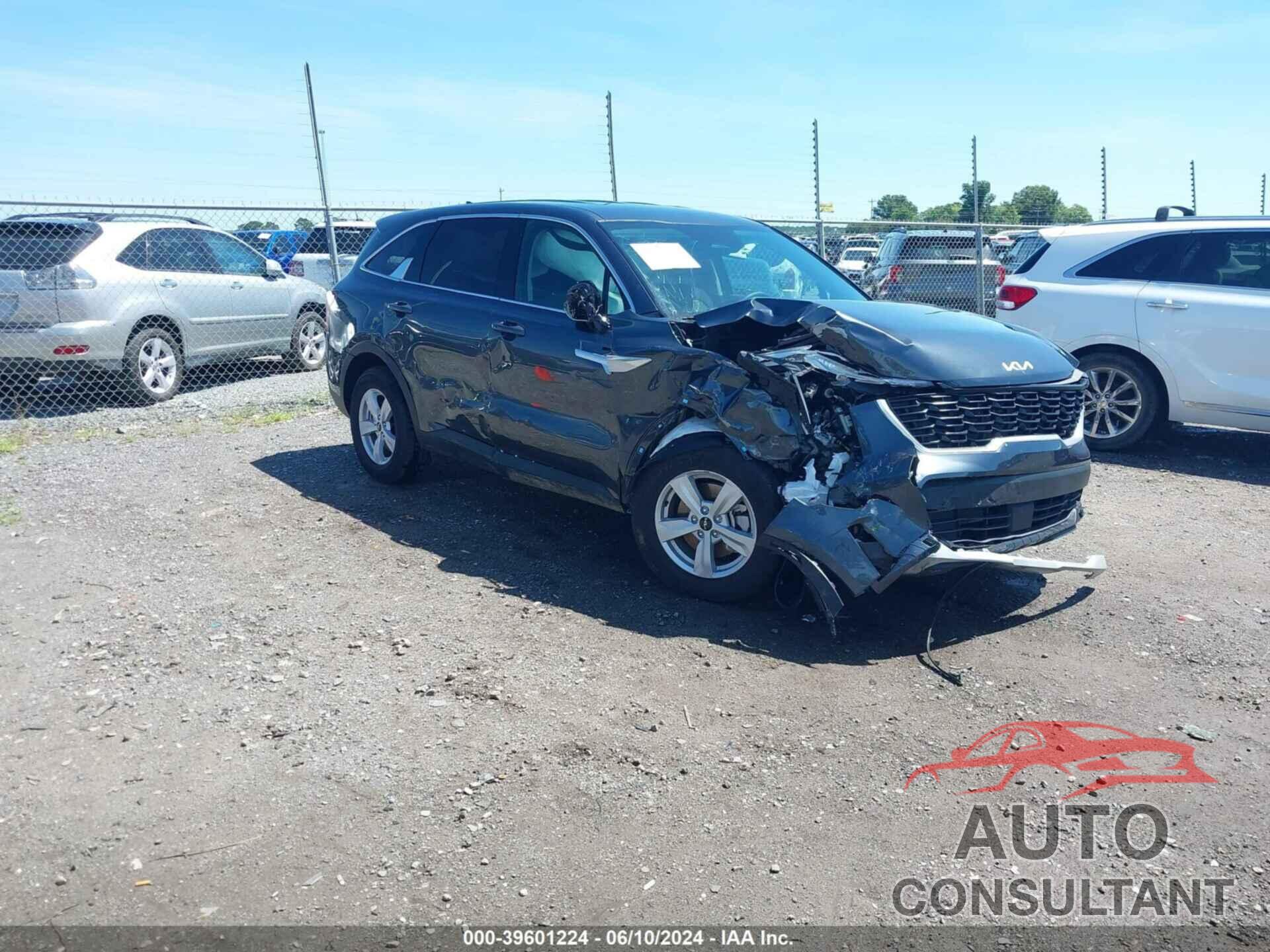 KIA SORENTO 2024 - 5XYRG4JC2RG273077