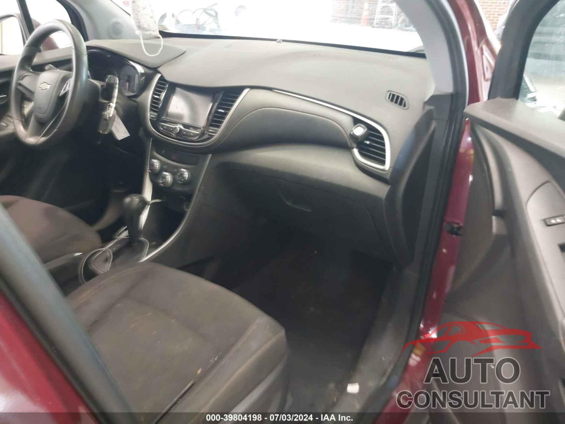 CHEVROLET TRAX 2017 - 3GNCJKSB6HL265208