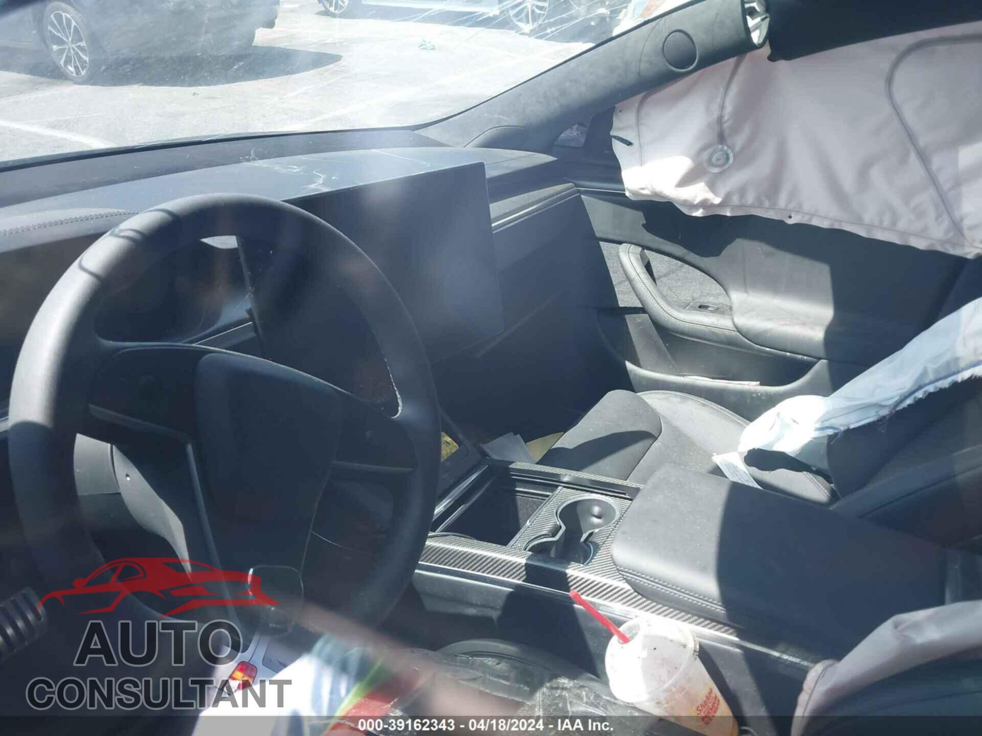 TESLA MODEL S 2023 - 5YJSA1E6XPF524602