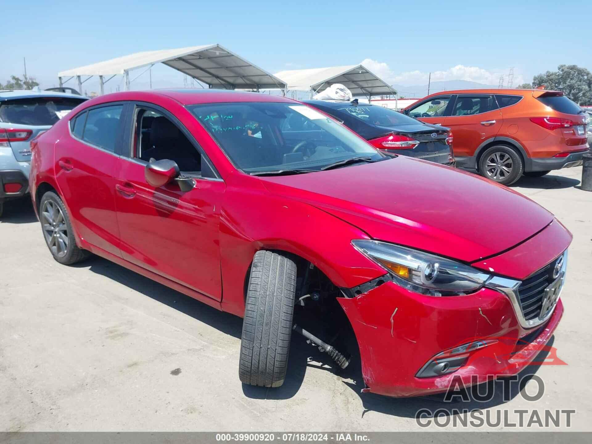 MAZDA MAZDA3 2018 - 3MZBN1W32JM257190