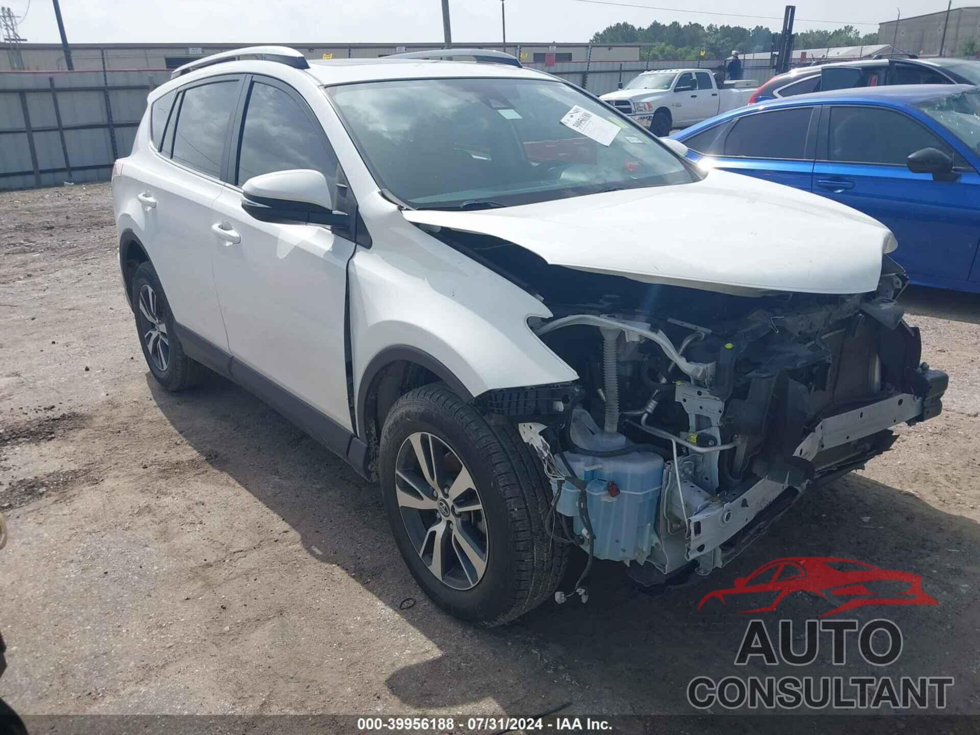 TOYOTA RAV4 2017 - JTMWFREV1HJ722343