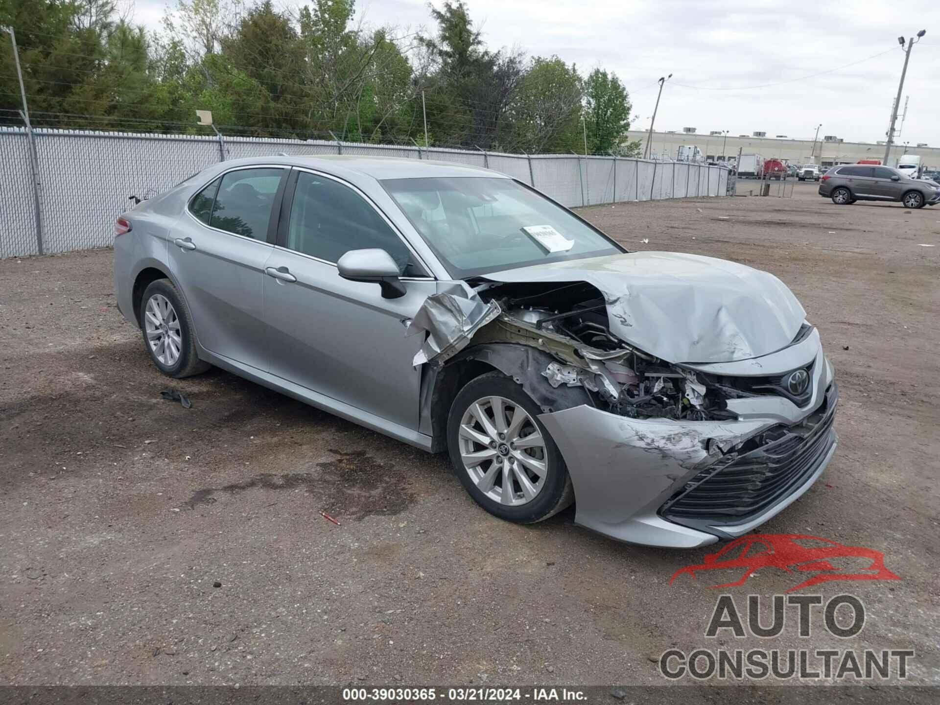 TOYOTA CAMRY 2019 - 4T1B11HK3KU257310