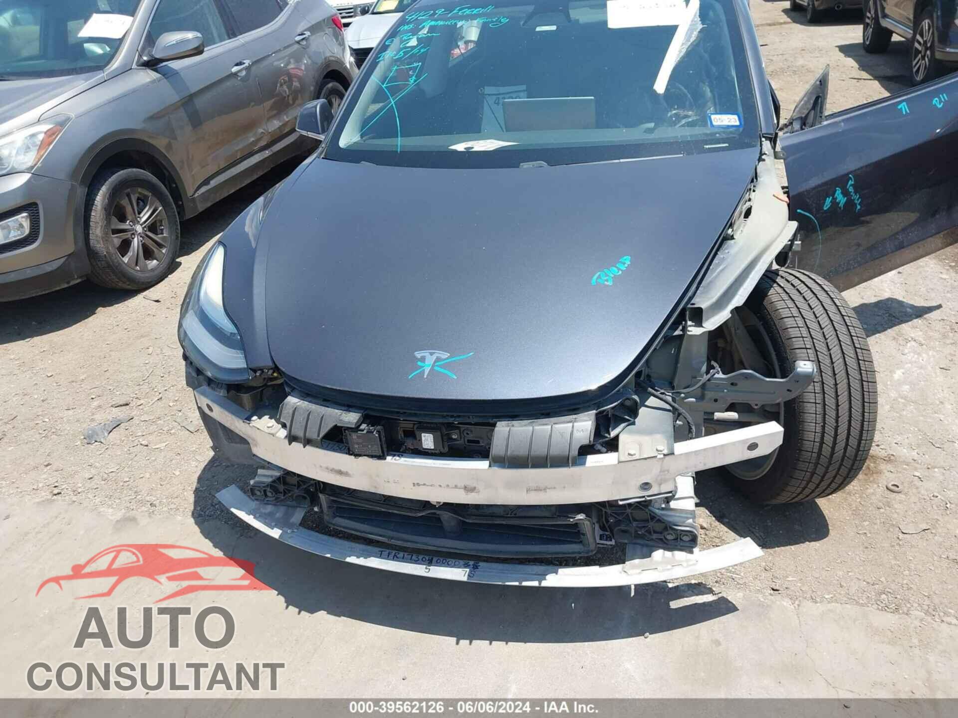 TESLA MODEL 3 2017 - 5YJ3E1EA4HF000425