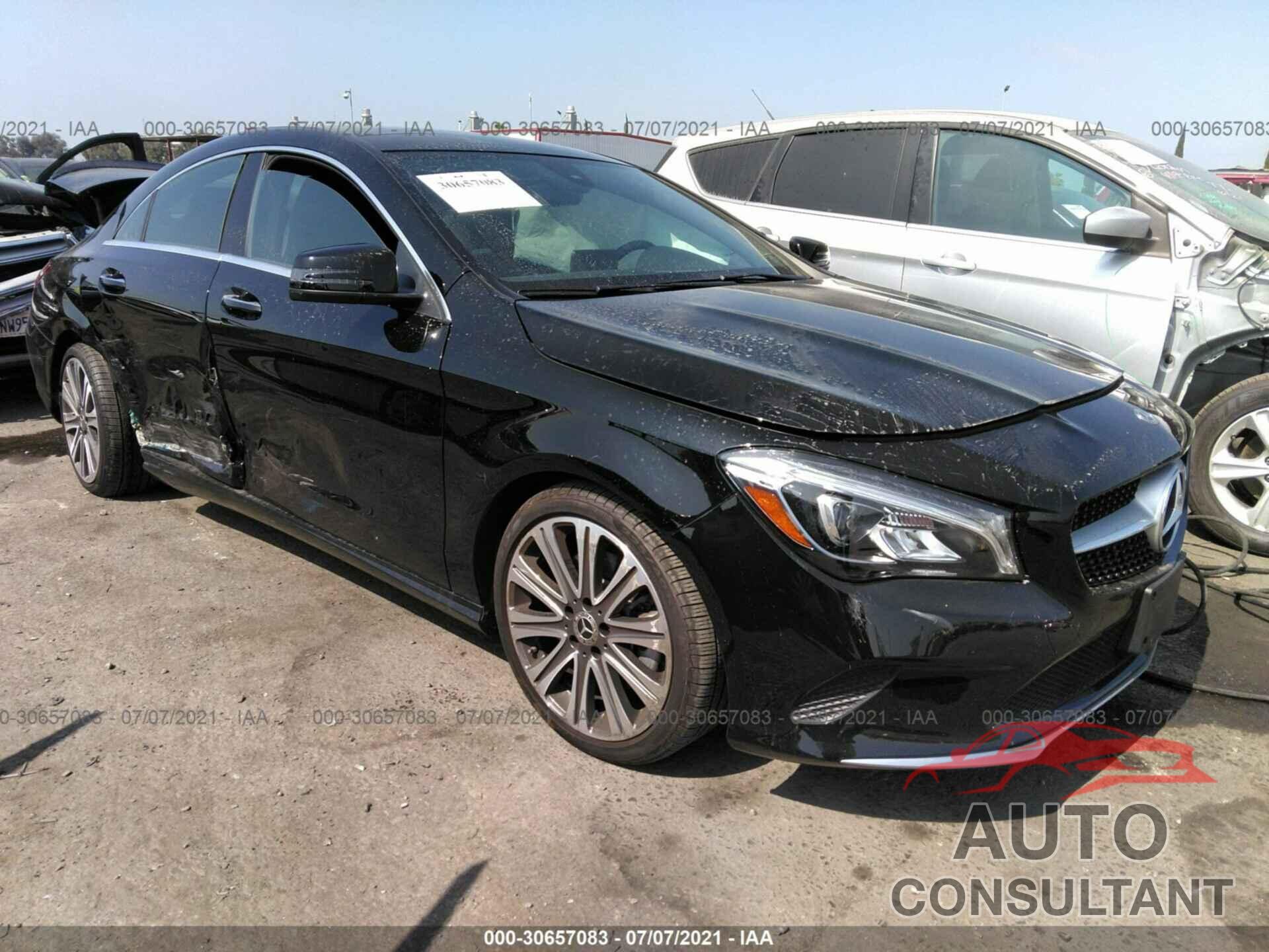 MERCEDES-BENZ CLA 2019 - WDDSJ4GB4KN757452