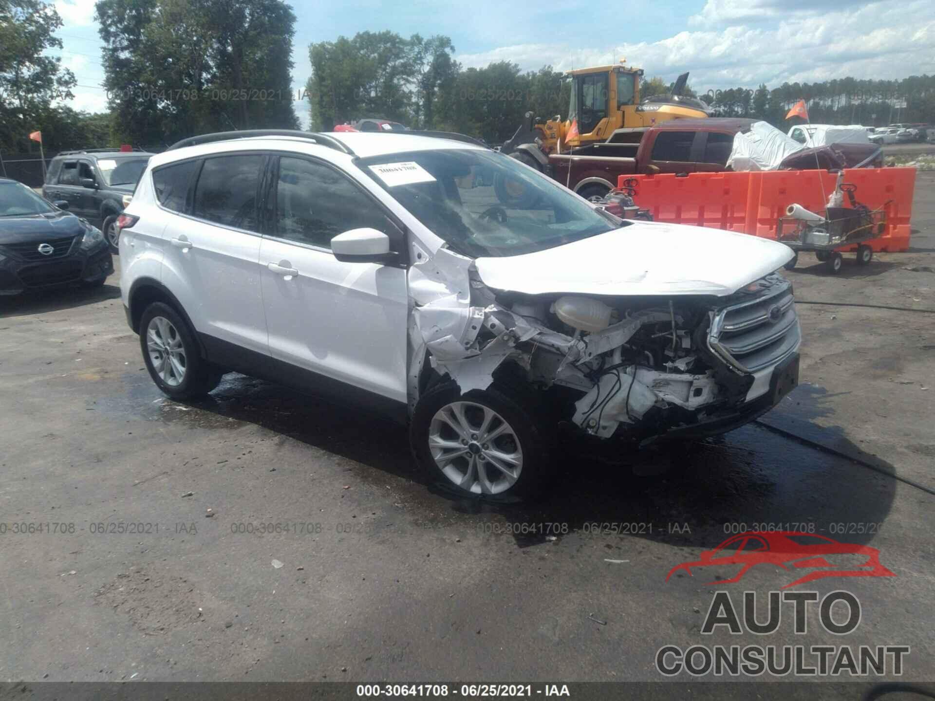 FORD ESCAPE 2018 - 1FMCU0GD0JUB22499