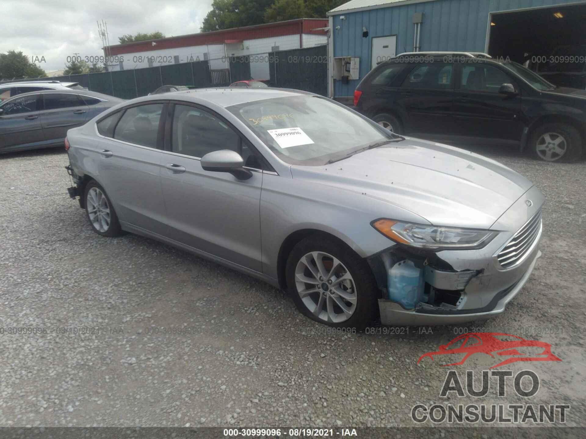 FORD FUSION HYBRID 2020 - 3FA6P0LU1LR214607