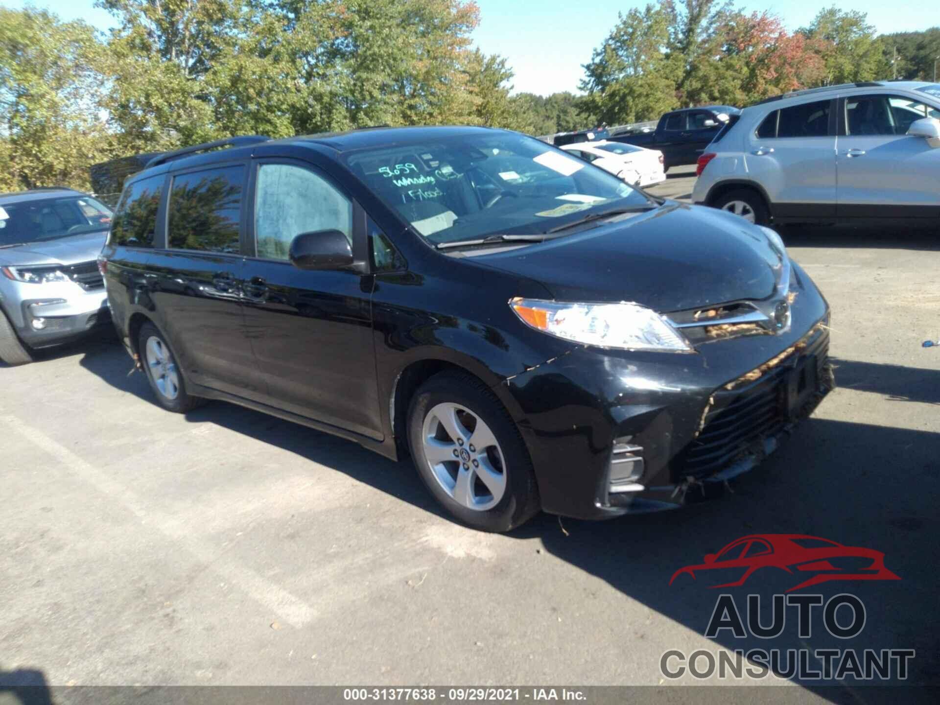 TOYOTA SIENNA 2019 - 5TDKZ3DC7KS007452