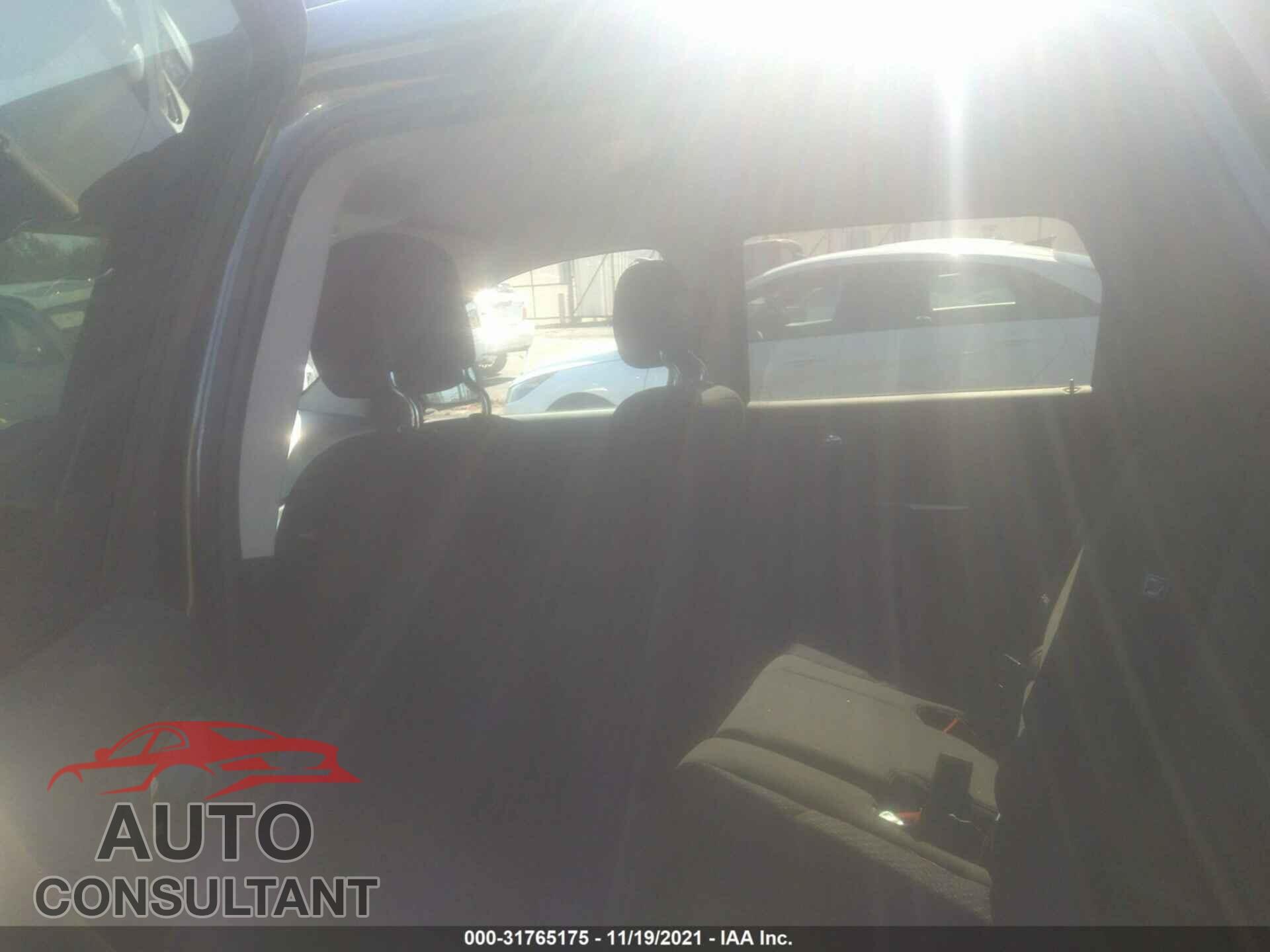 DODGE JOURNEY 2017 - 3C4PDCBB1HT519687