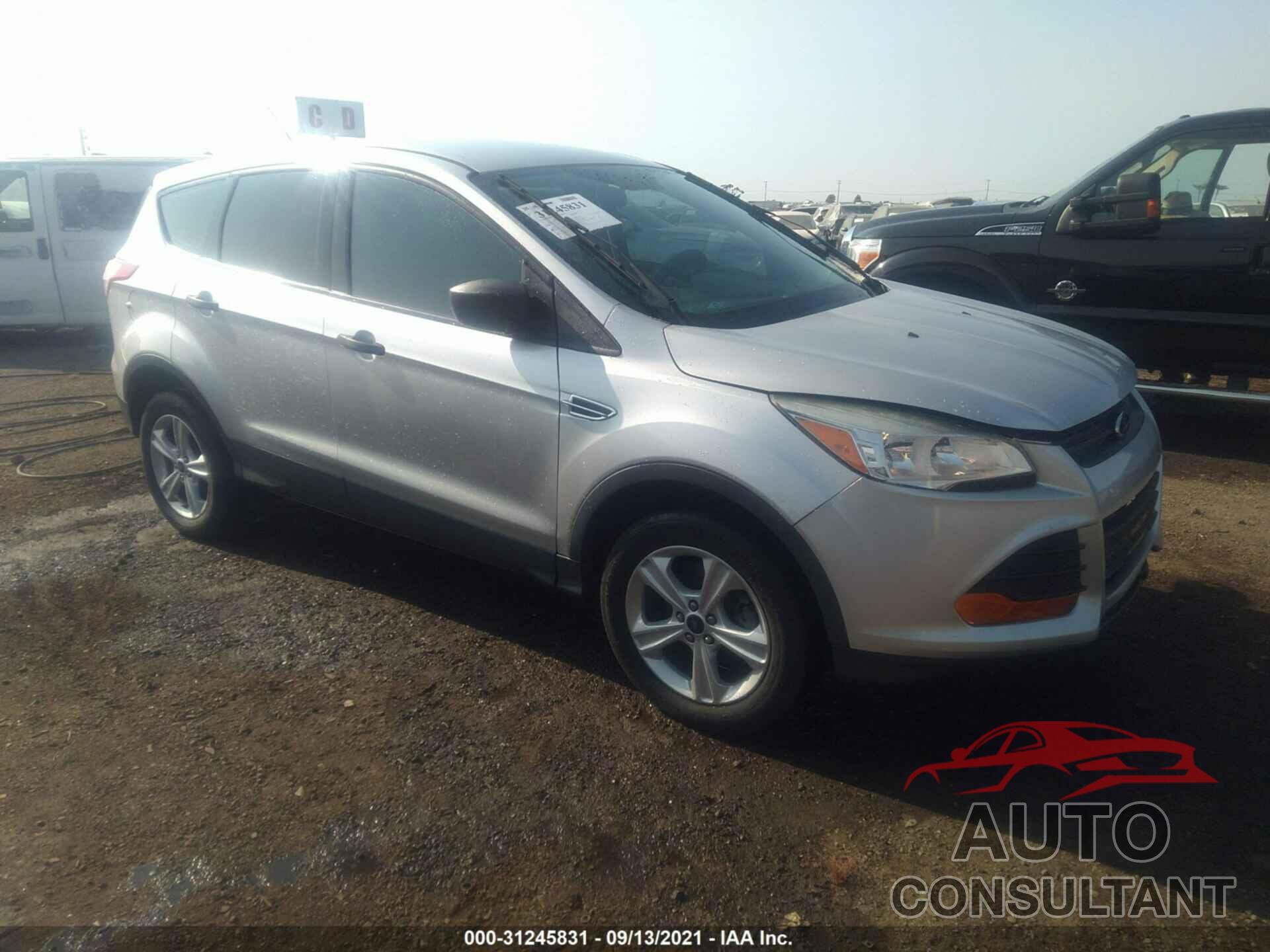 FORD ESCAPE 2016 - 1FMCU0F72GUA30024