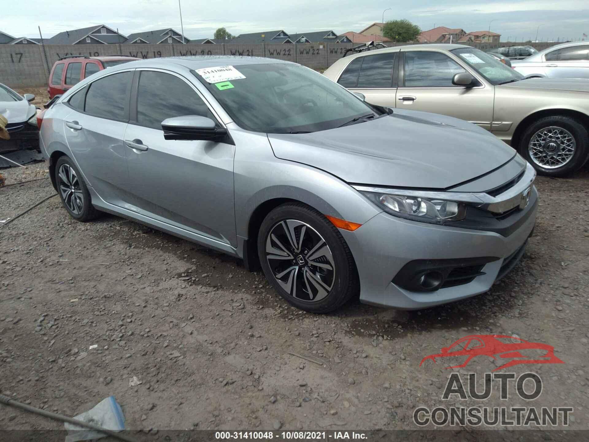 HONDA CIVIC SEDAN 2017 - 19XFC1F3XHE010580