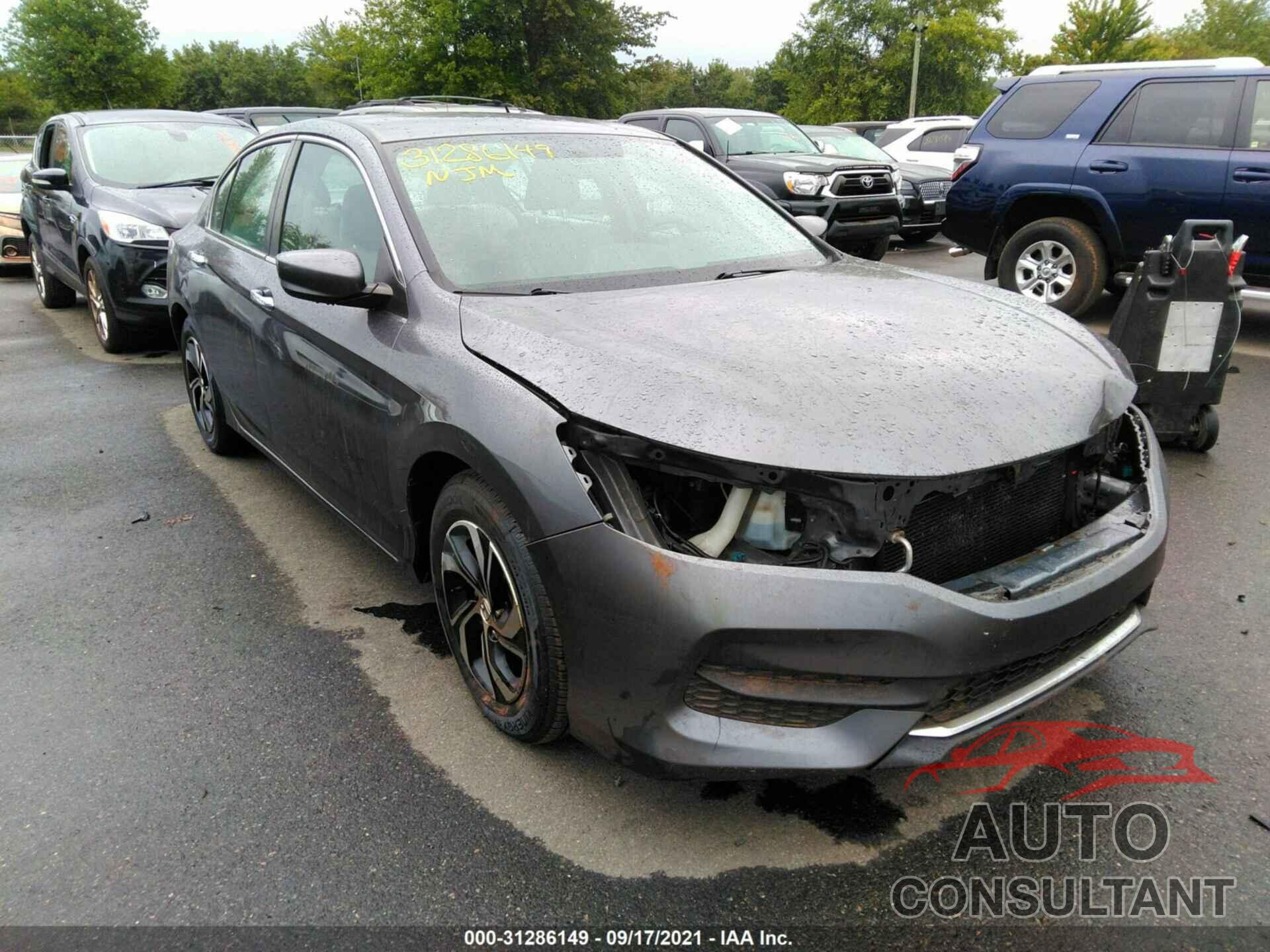 HONDA ACCORD SEDAN 2017 - 1HGCR2F36HA062011