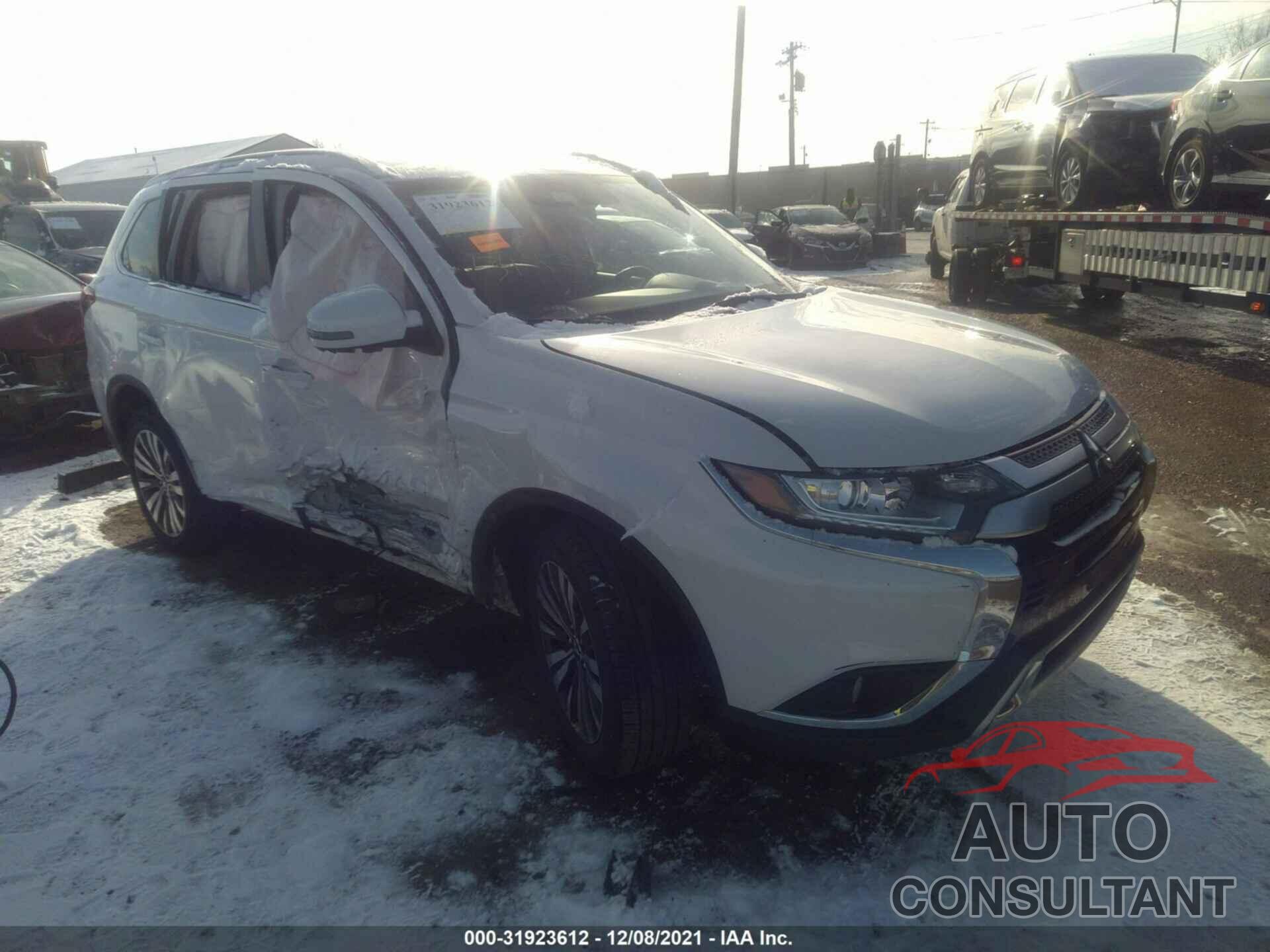 MITSUBISHI OUTLANDER 2020 - JA4AZ3A30LZ040349