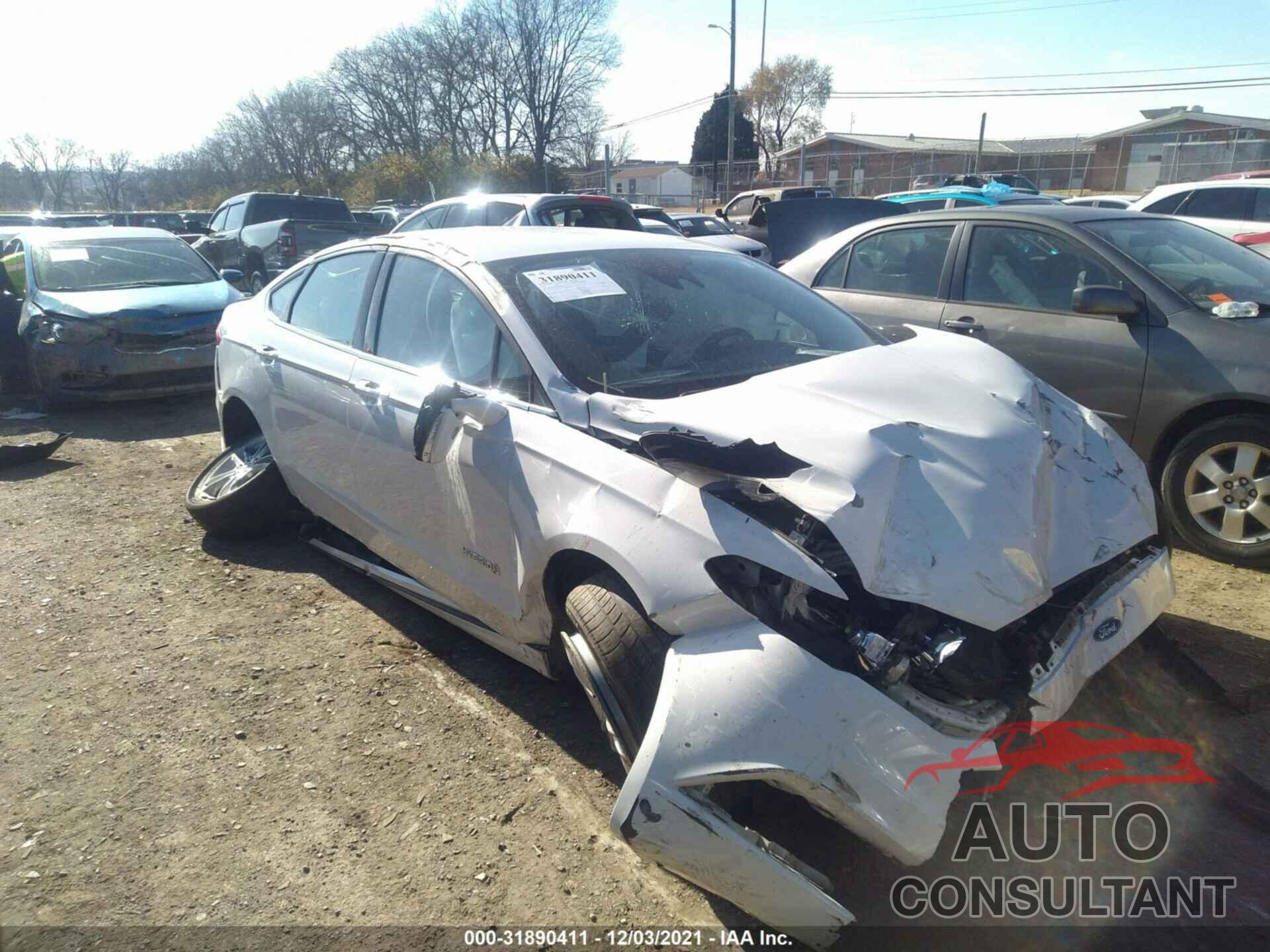 FORD FUSION HYBRID 2018 - 3FA6P0LU5JR146339