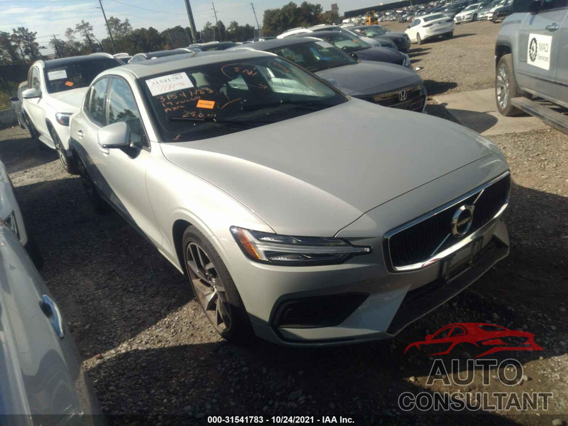 VOLVO S60 2019 - 7JRA22TK4KG006645