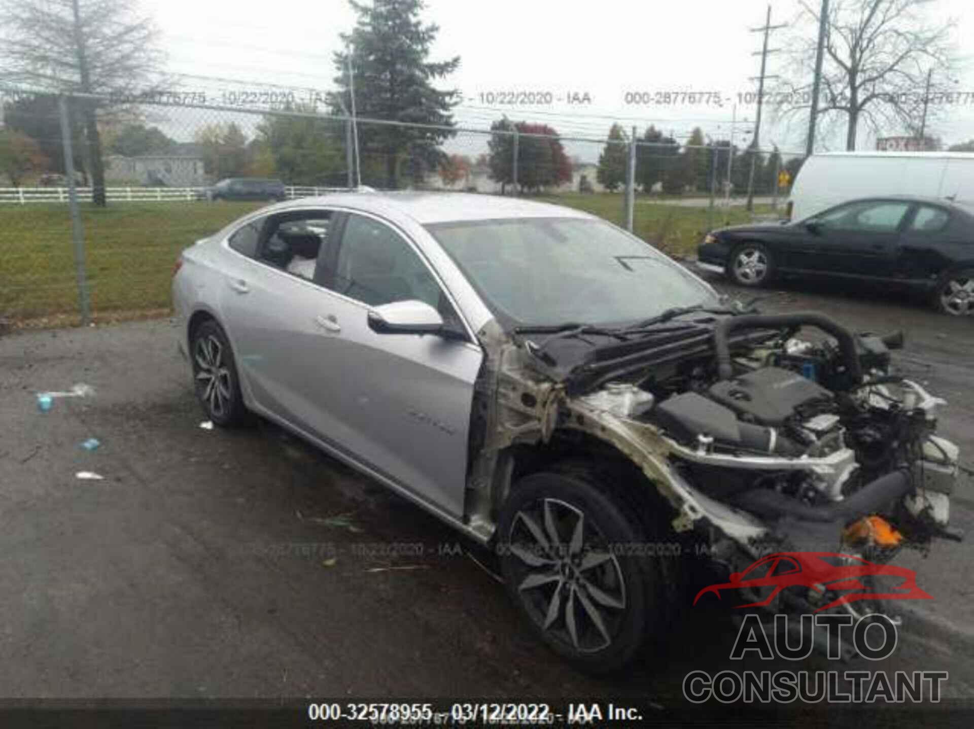 CHEVROLET MALIBU 2017 - 1G1ZE5ST7HF211808