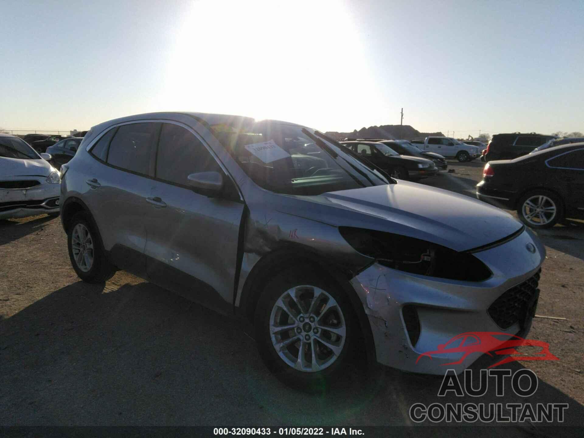 FORD ESCAPE 2020 - 1FMCU0G64LUC40706