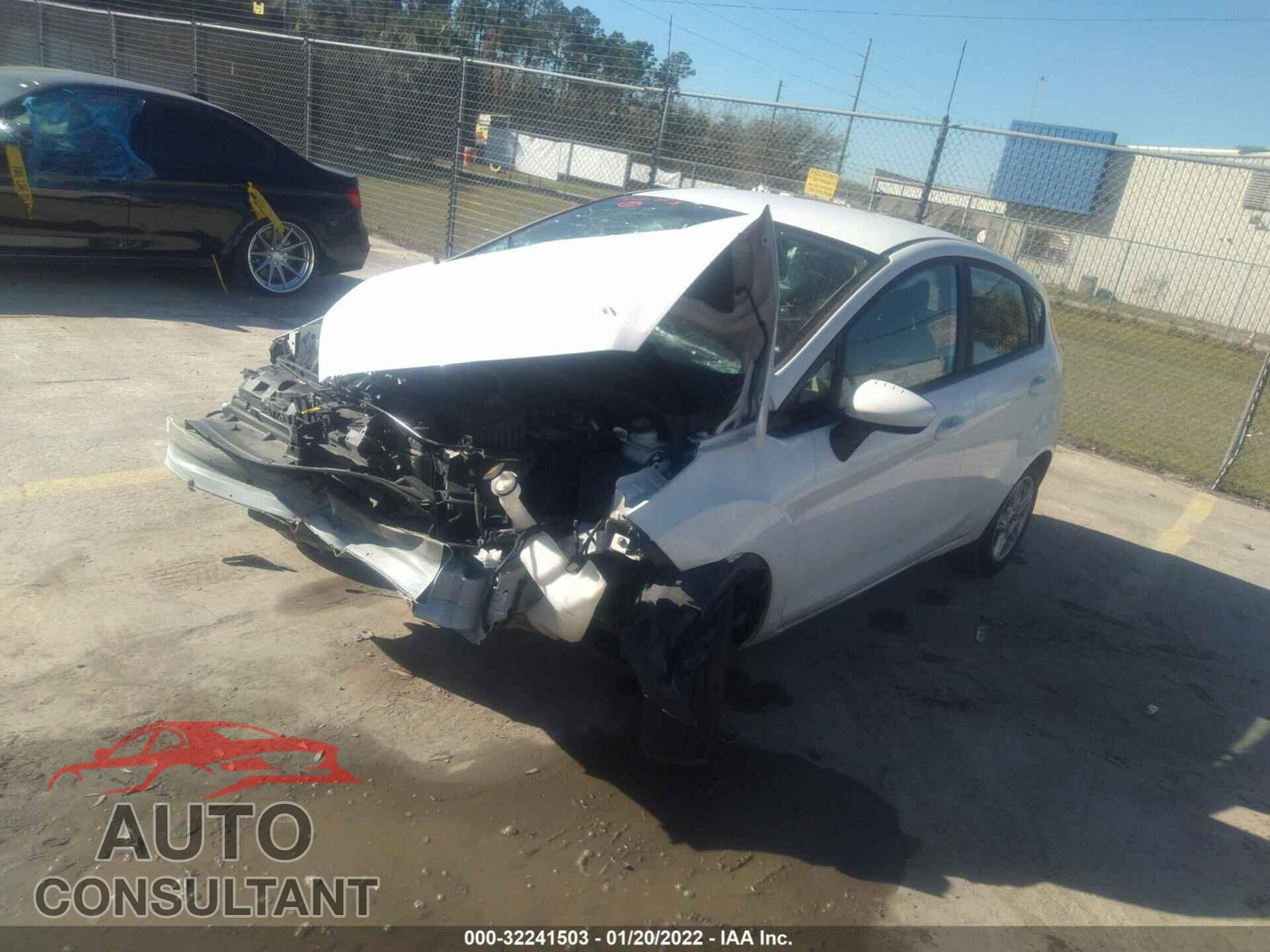 FORD FIESTA 2017 - 3FADP4EJ8HM123601