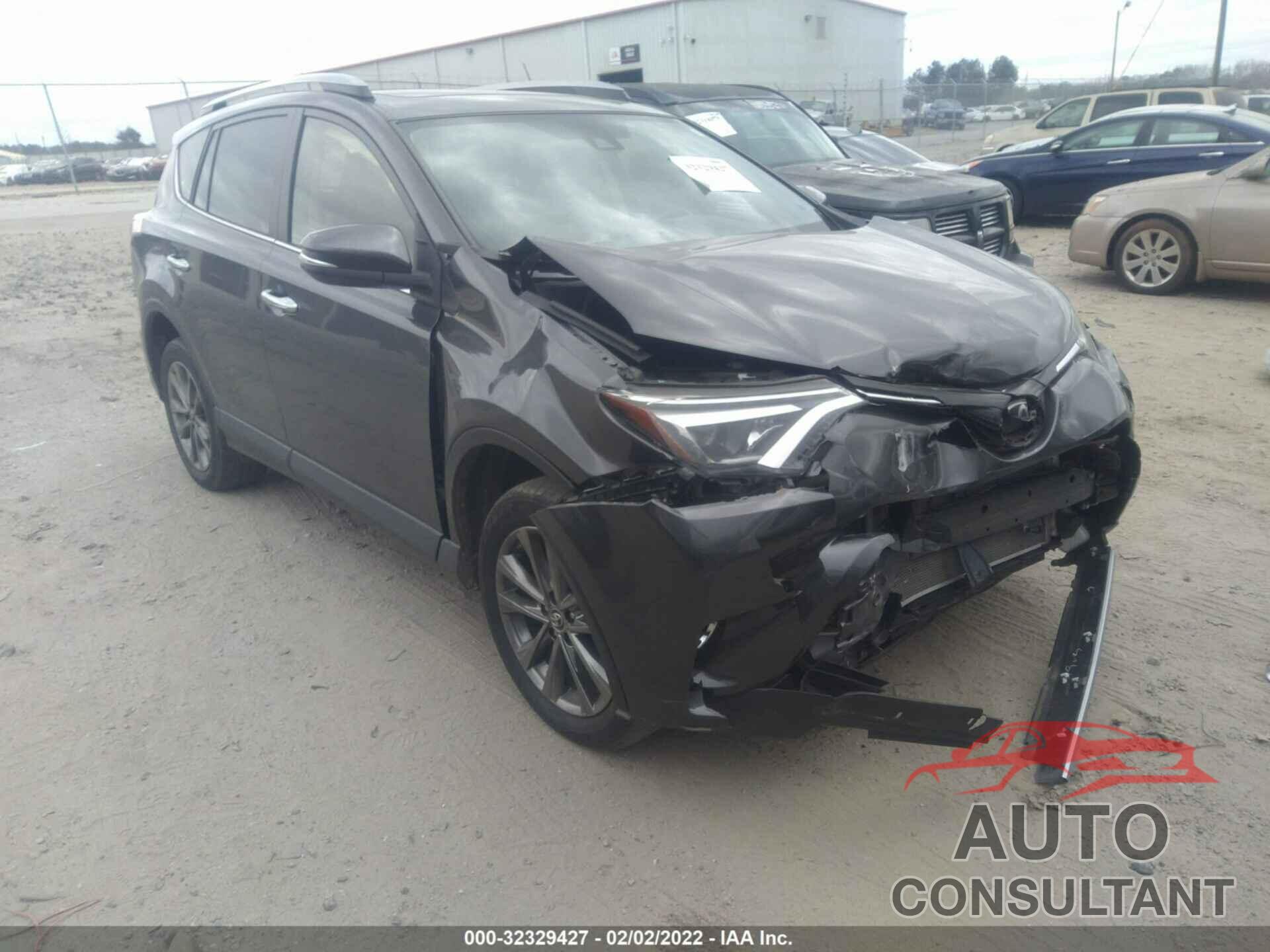TOYOTA RAV4 2018 - JTMYFREV3JJ181780