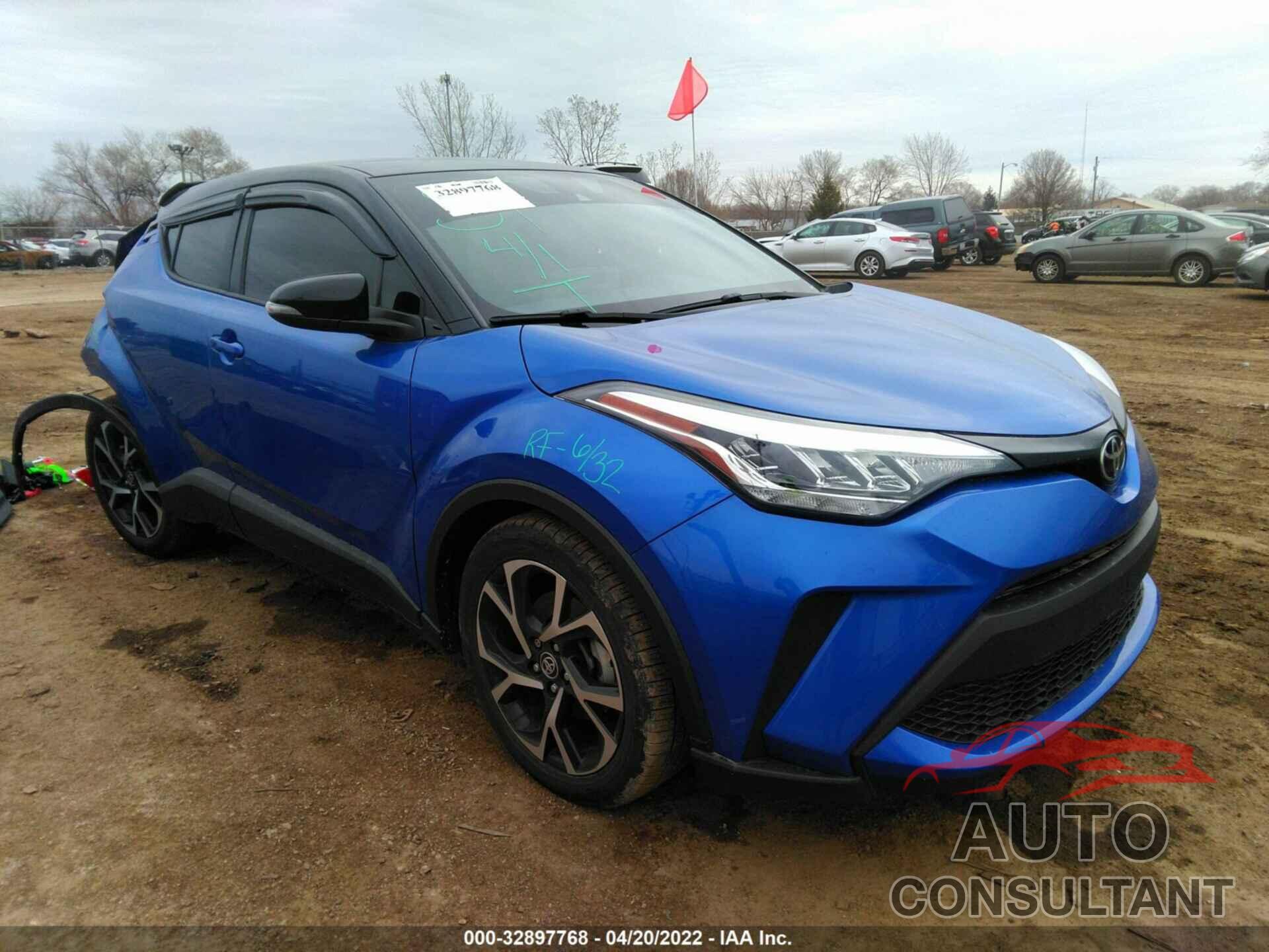 TOYOTA C-HR 2020 - JTNKHMBX2L1066126