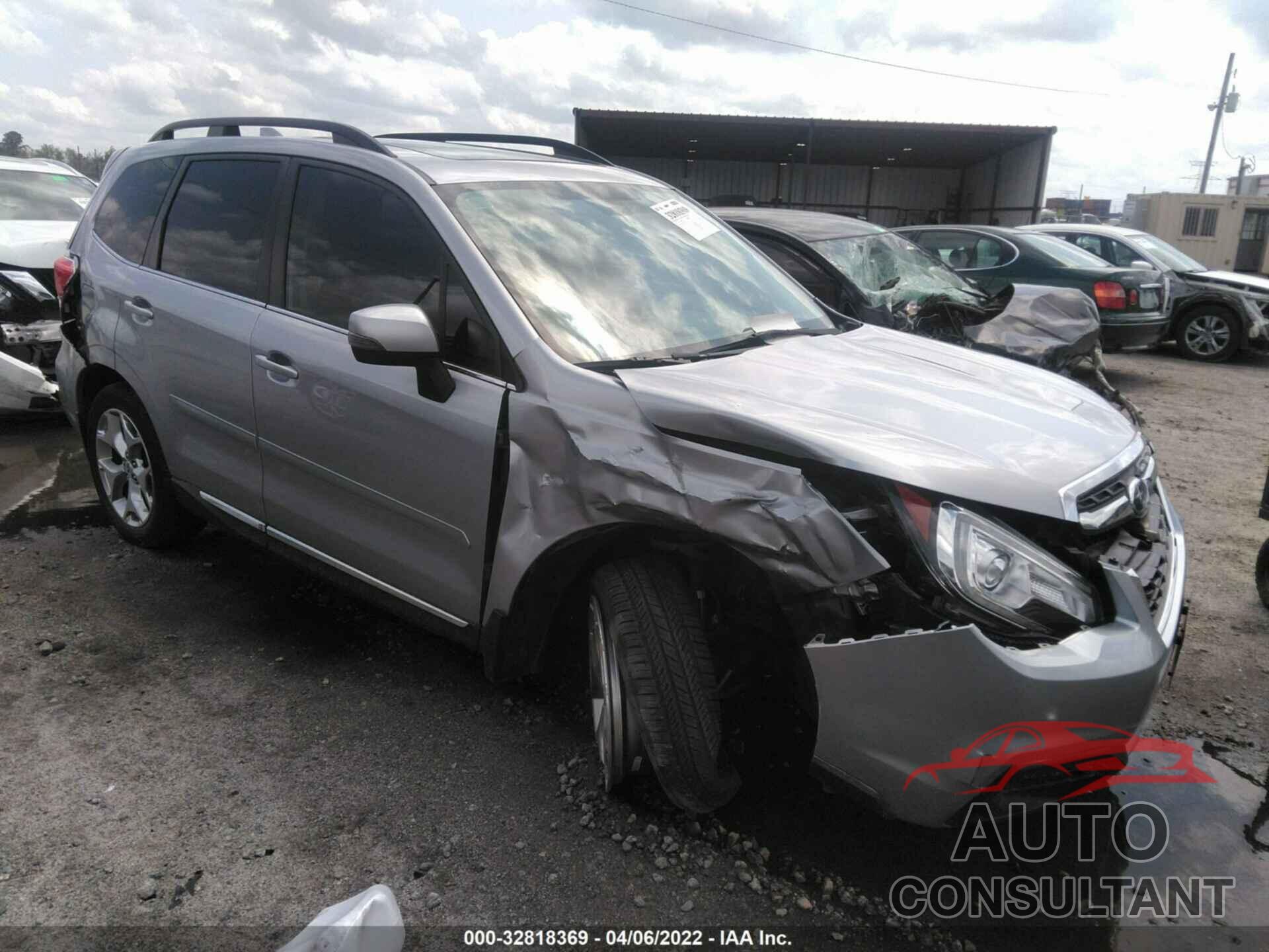 SUBARU FORESTER 2017 - JF2SJAWC8HH556424
