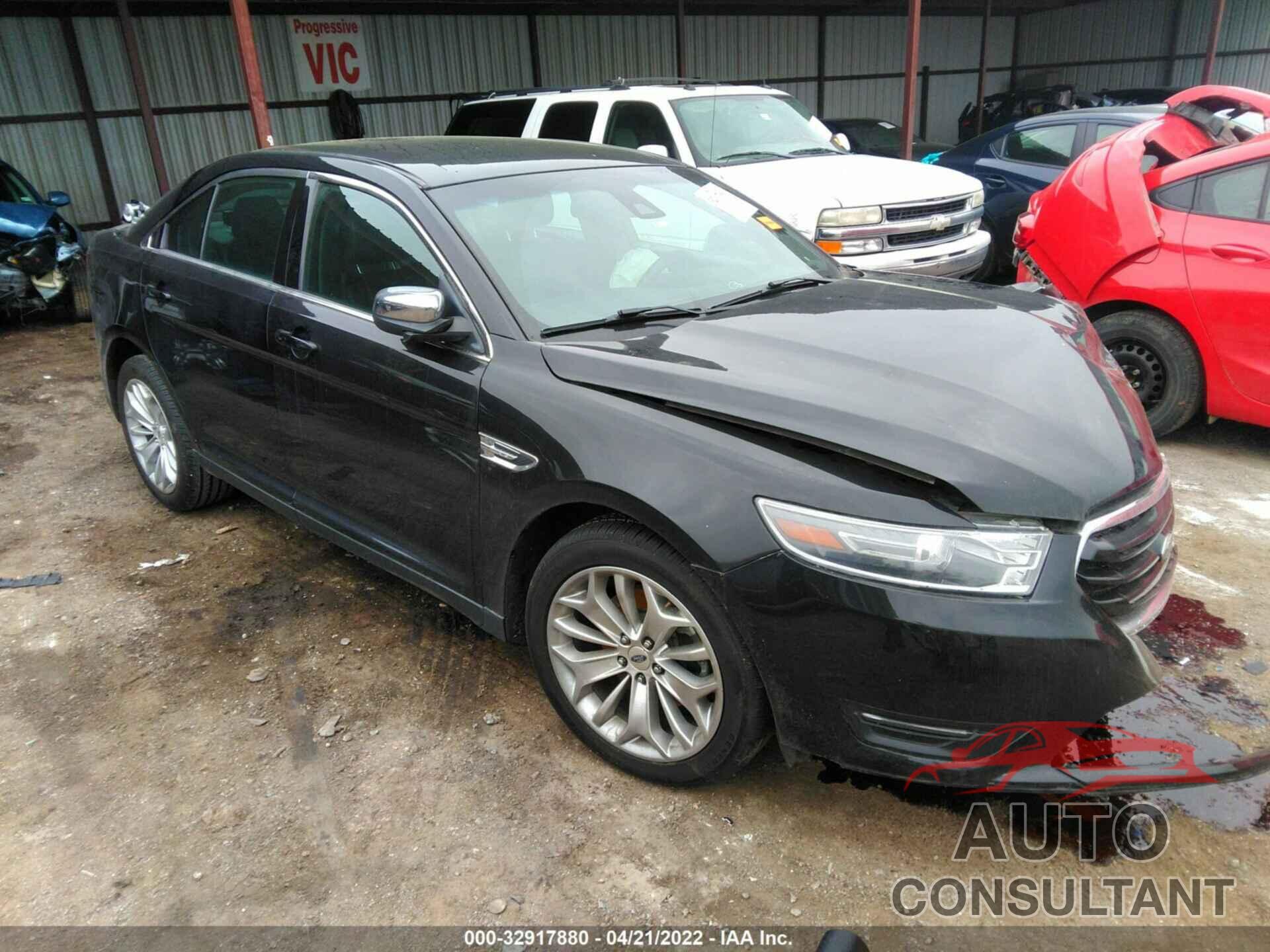 FORD TAURUS 2019 - 1FAHP2F82KG115366