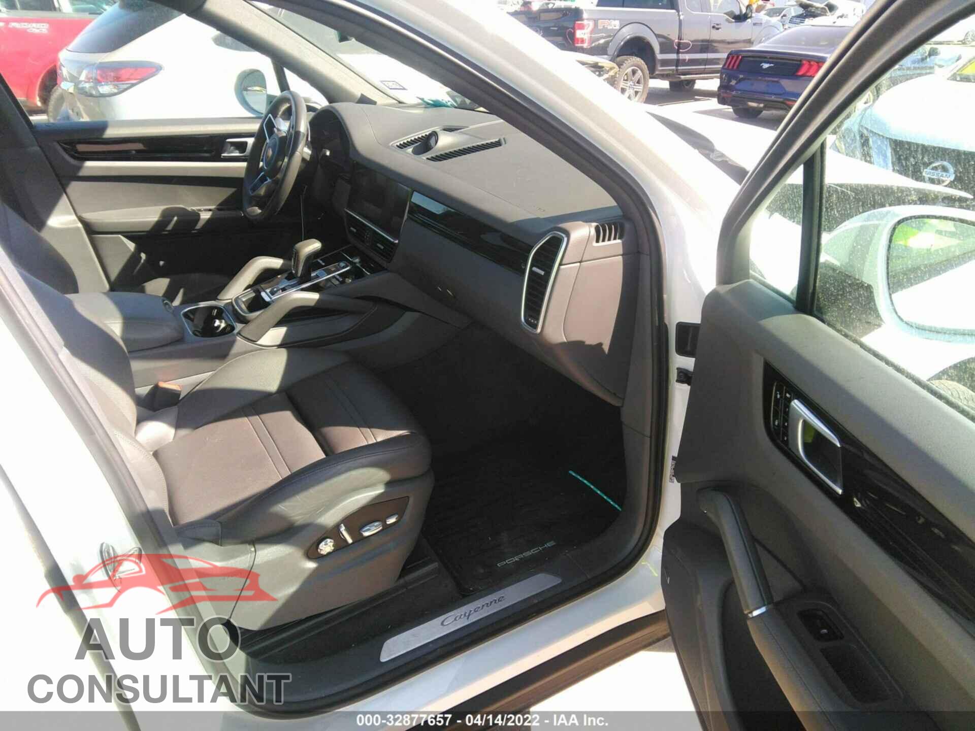PORSCHE CAYENNE 2019 - WP1AA2AY6KDA07403