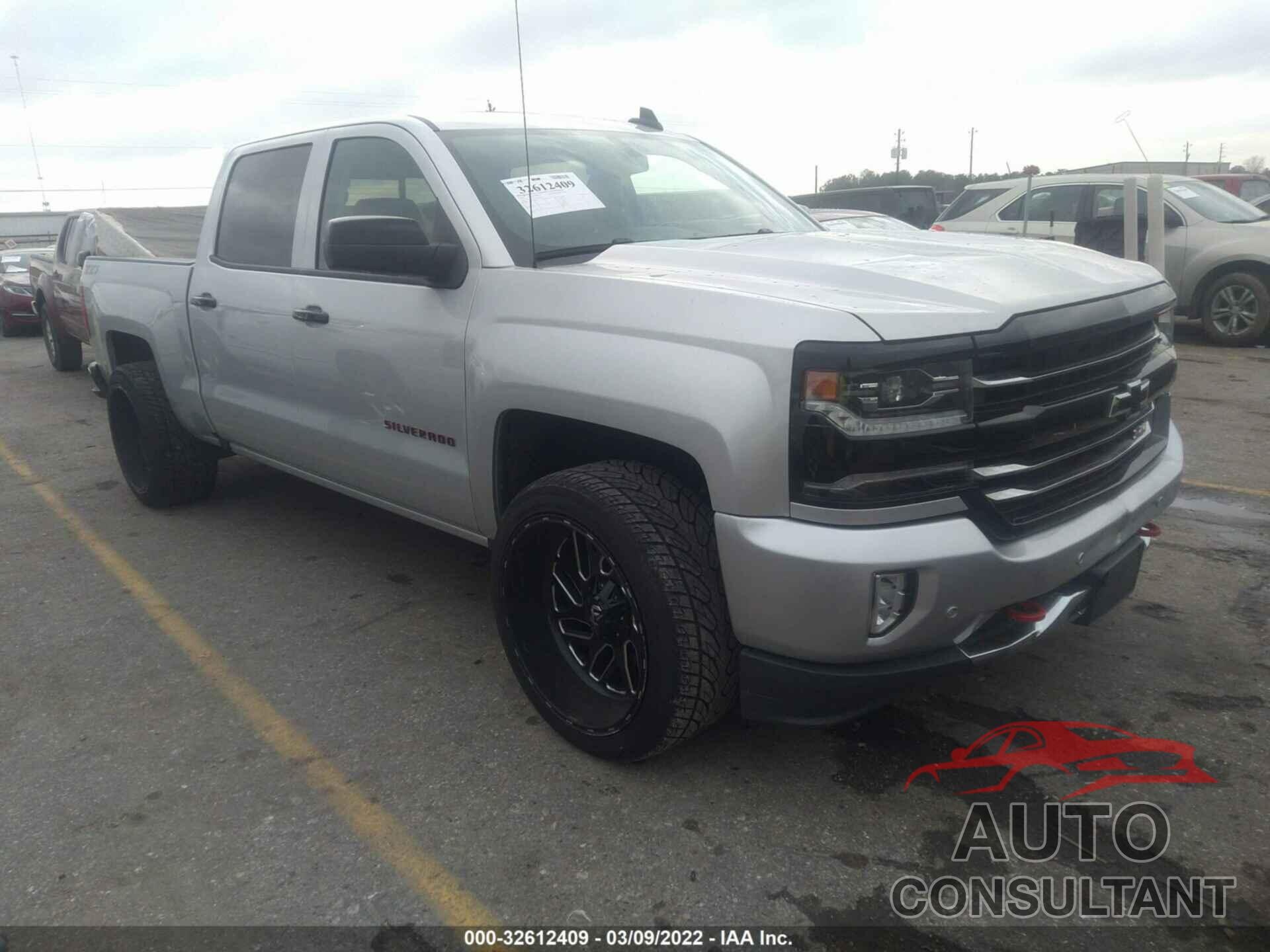 CHEVROLET SILVERADO 1500 2018 - 3GCUKSEC2JG163000