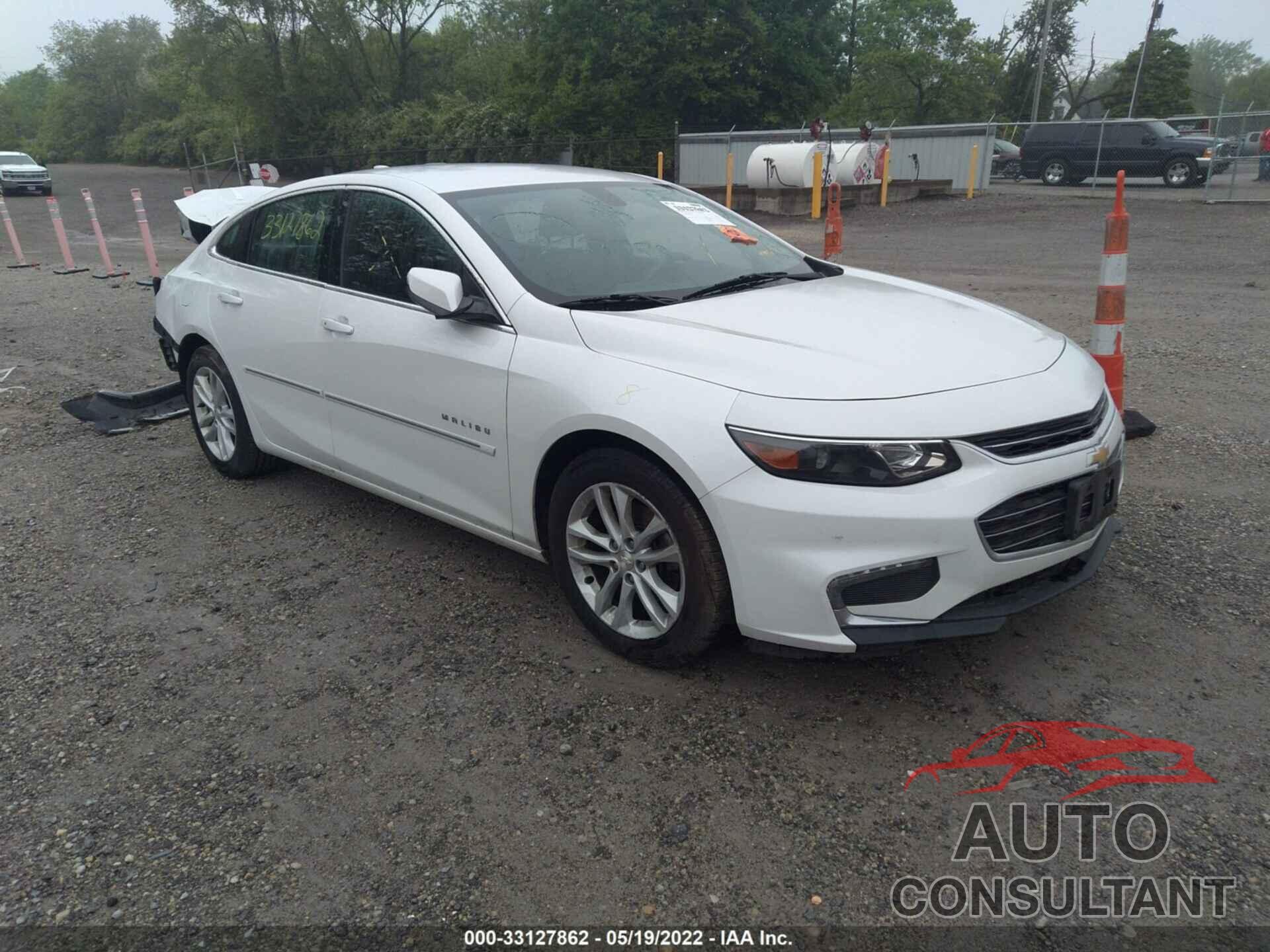 CHEVROLET MALIBU 2017 - 1G1ZE5ST4HF142737