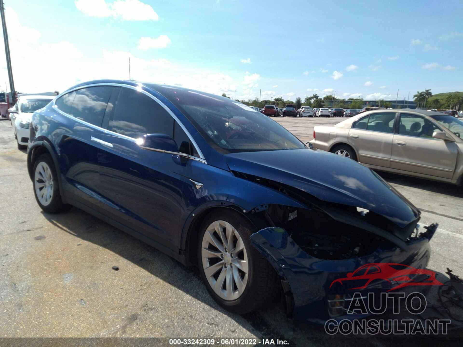 TESLA MODEL X 2020 - 5YJXCDE21LF282162