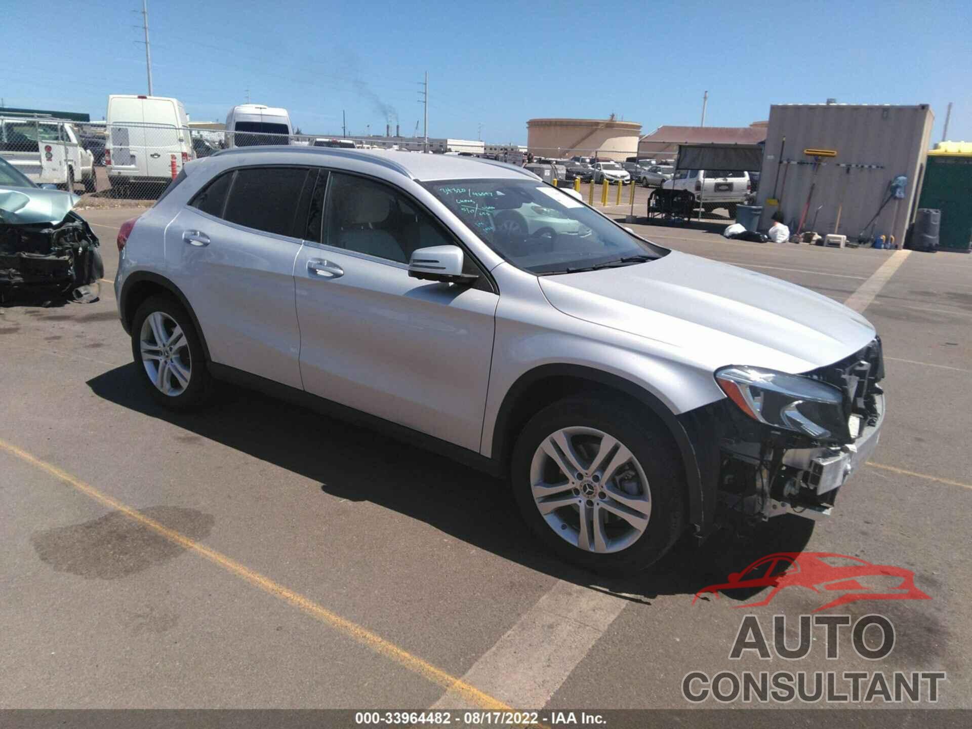 MERCEDES-BENZ GLA 2020 - WDCTG4EB8LU026623