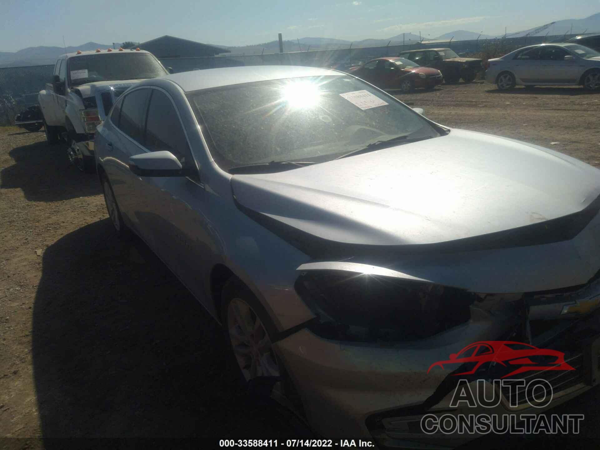 CHEVROLET MALIBU 2018 - 1G1ZD5ST6JF118979