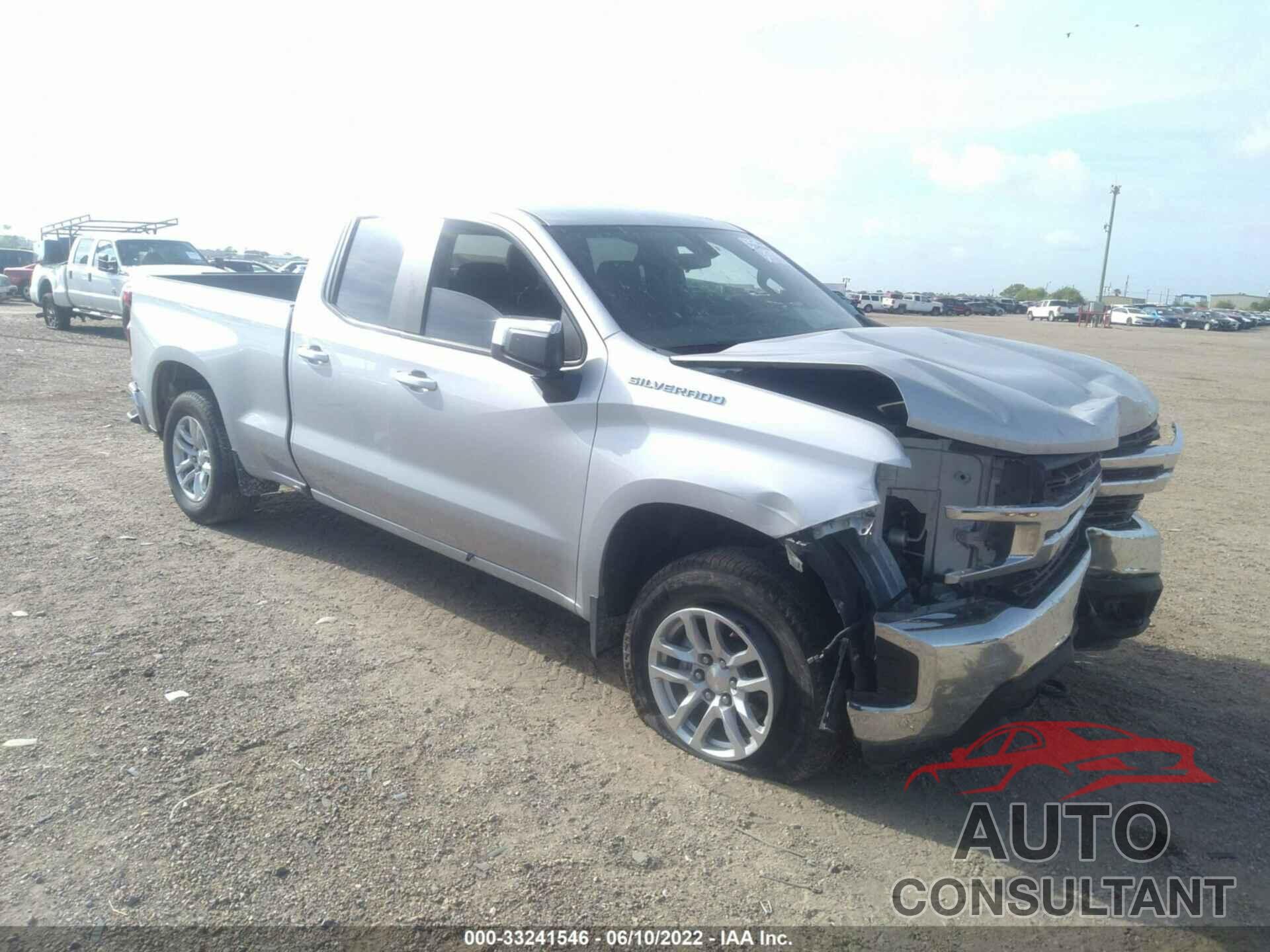 CHEVROLET SILVERADO 1500 2020 - 1GCRYDED5LZ265743