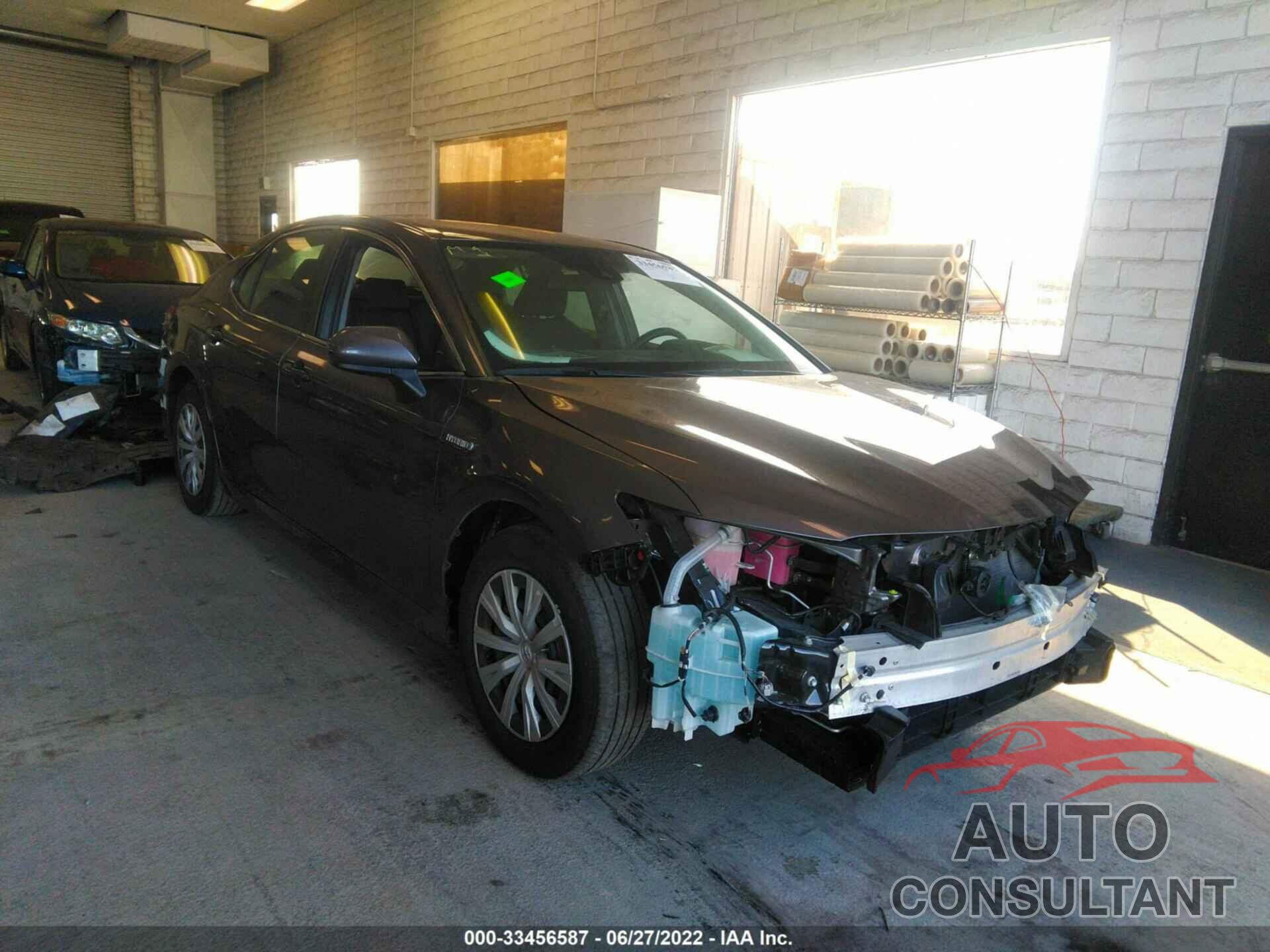 TOYOTA CAMRY 2020 - 4T1C31AK2LU526942