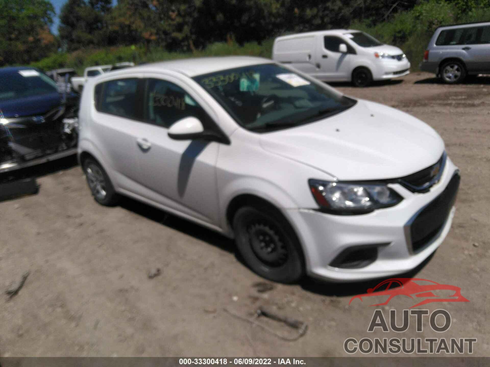 CHEVROLET SONIC 2017 - 1G1JG6SH0H4163105