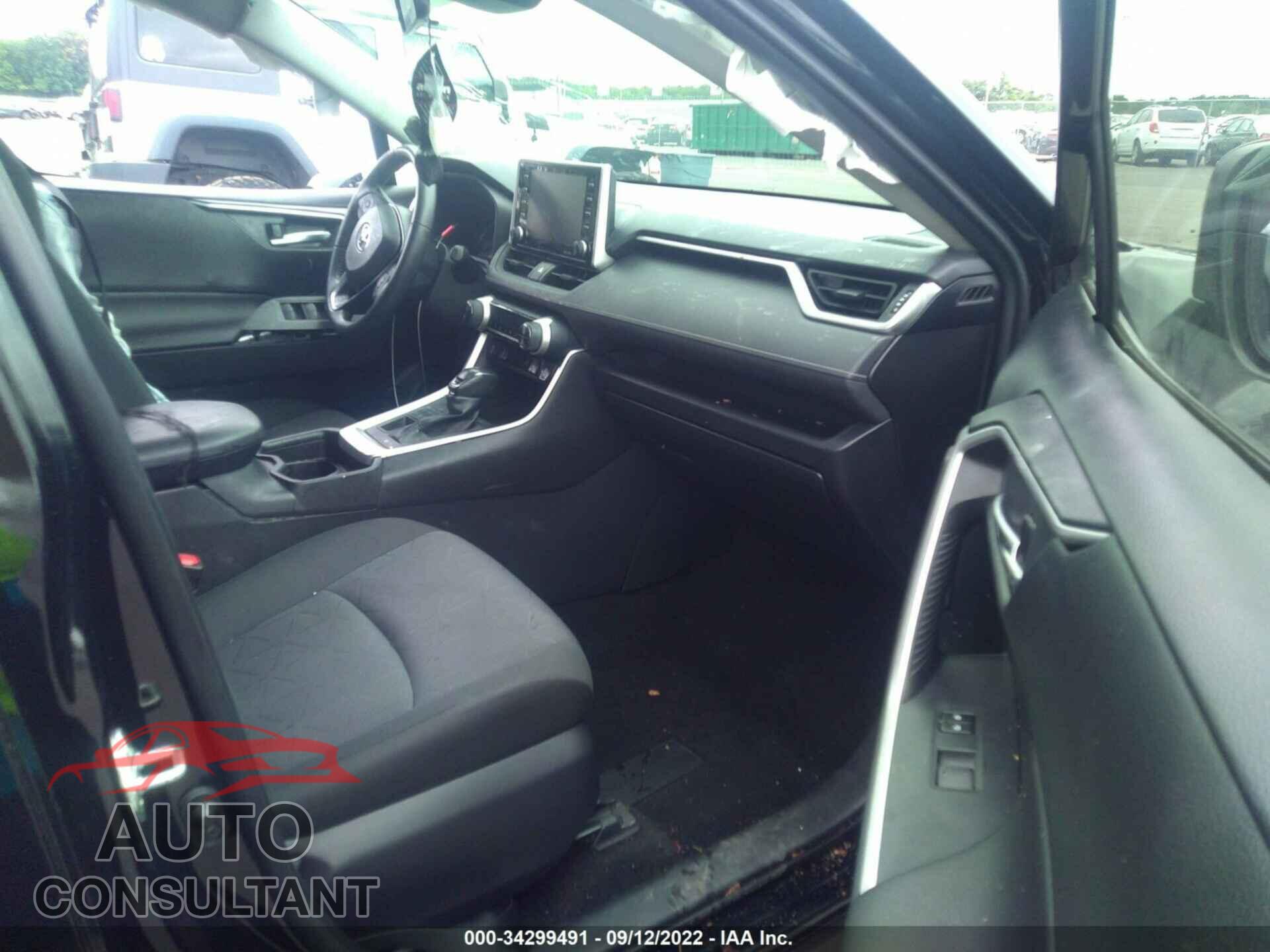 TOYOTA RAV4 2020 - JTMP1RFVXLD049089