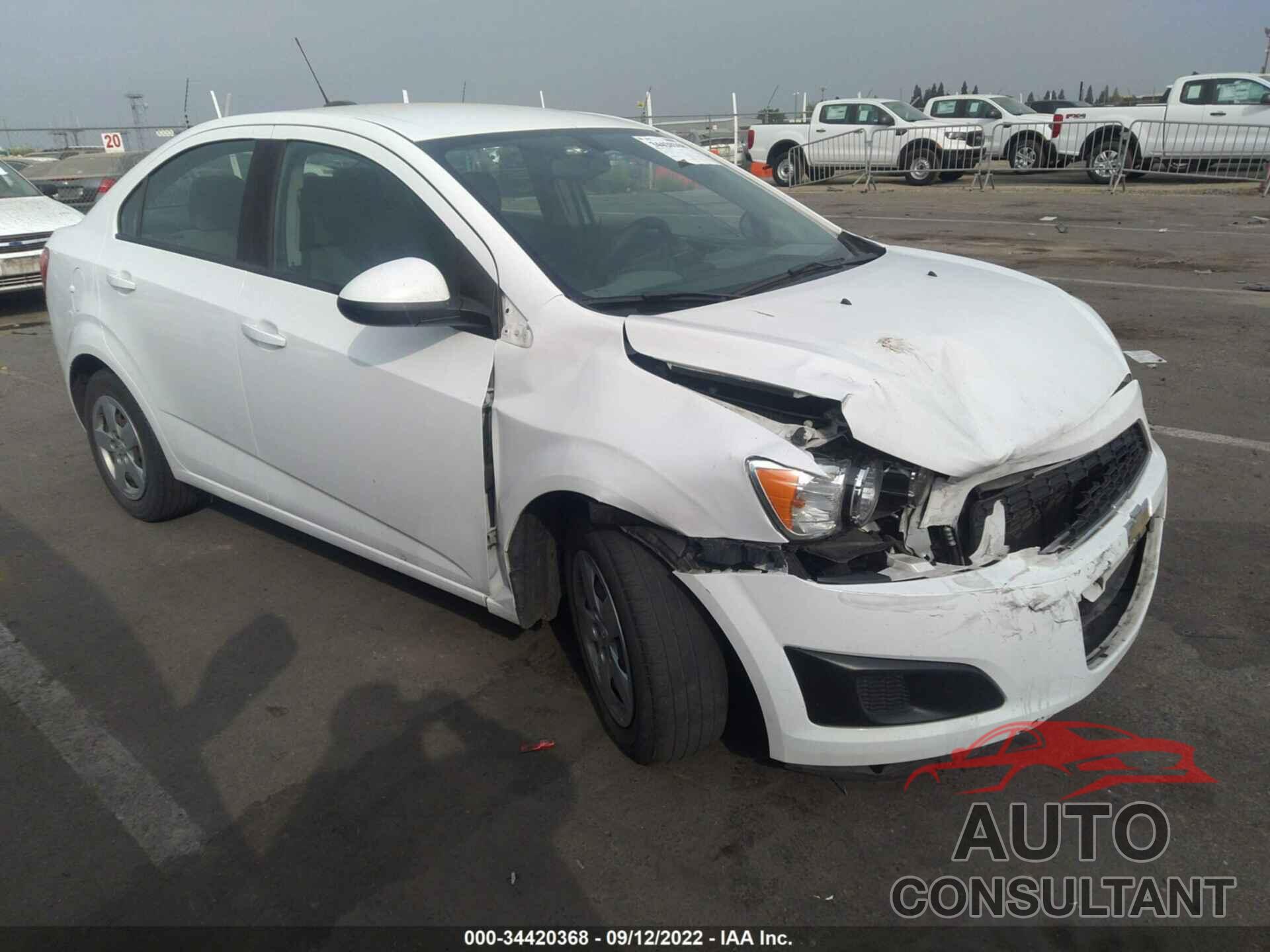 CHEVROLET SONIC 2016 - 1G1JA5SG9G4116754